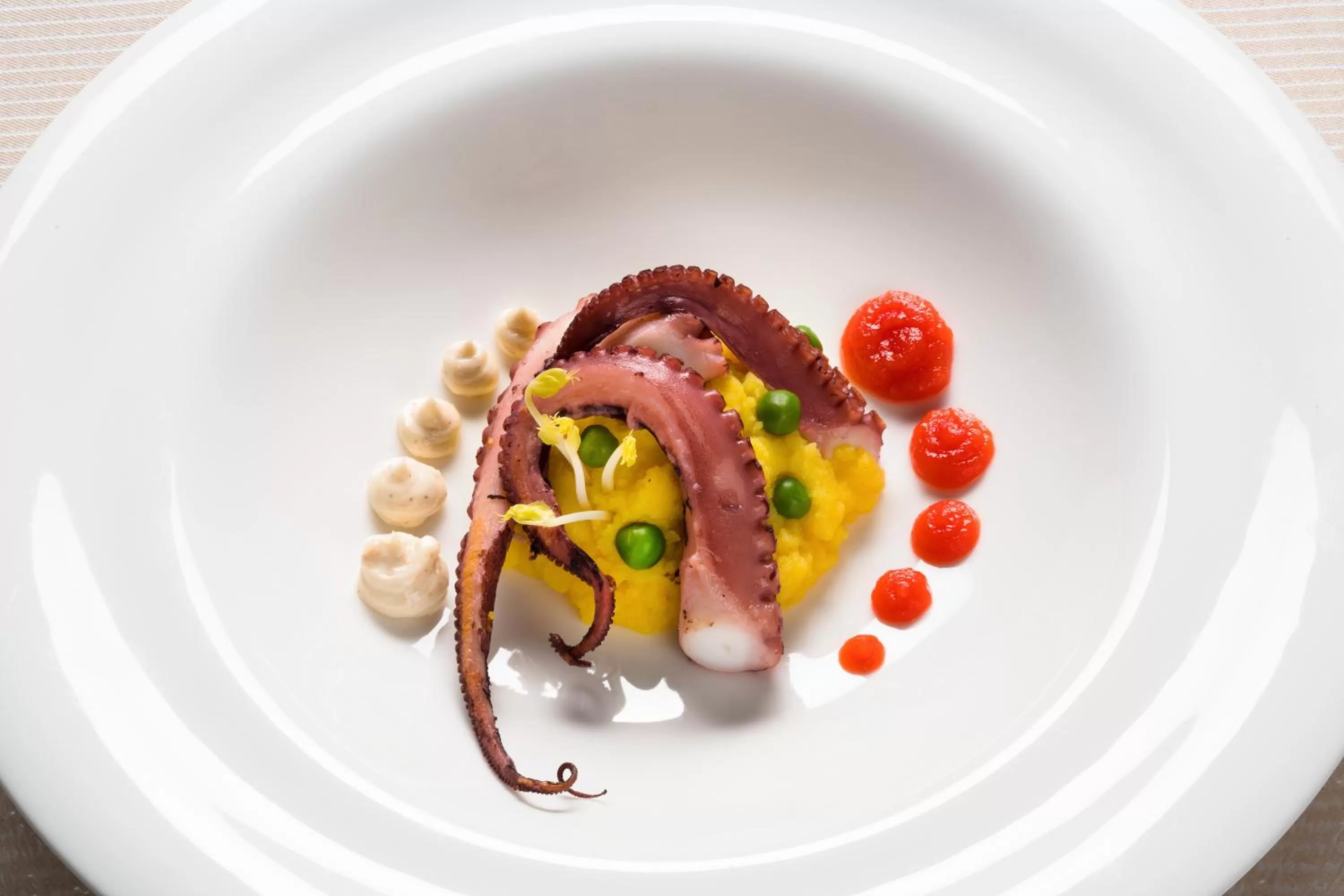 Food and drinks in Hotel Mioni Royal San