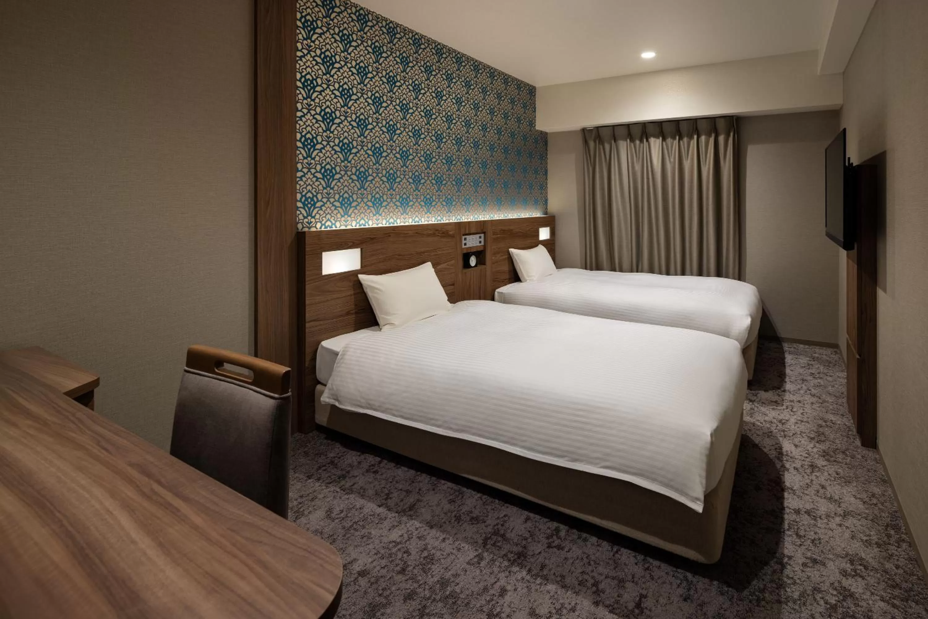 Photo of the whole room in the b namba-kuromon