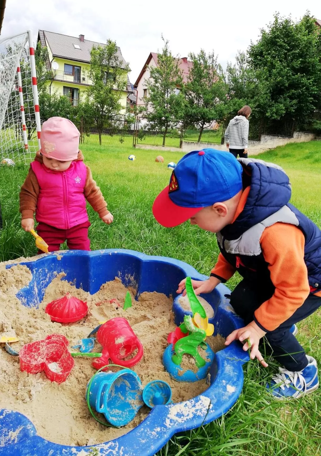 Garden, Children in Willa ŻeglarSki