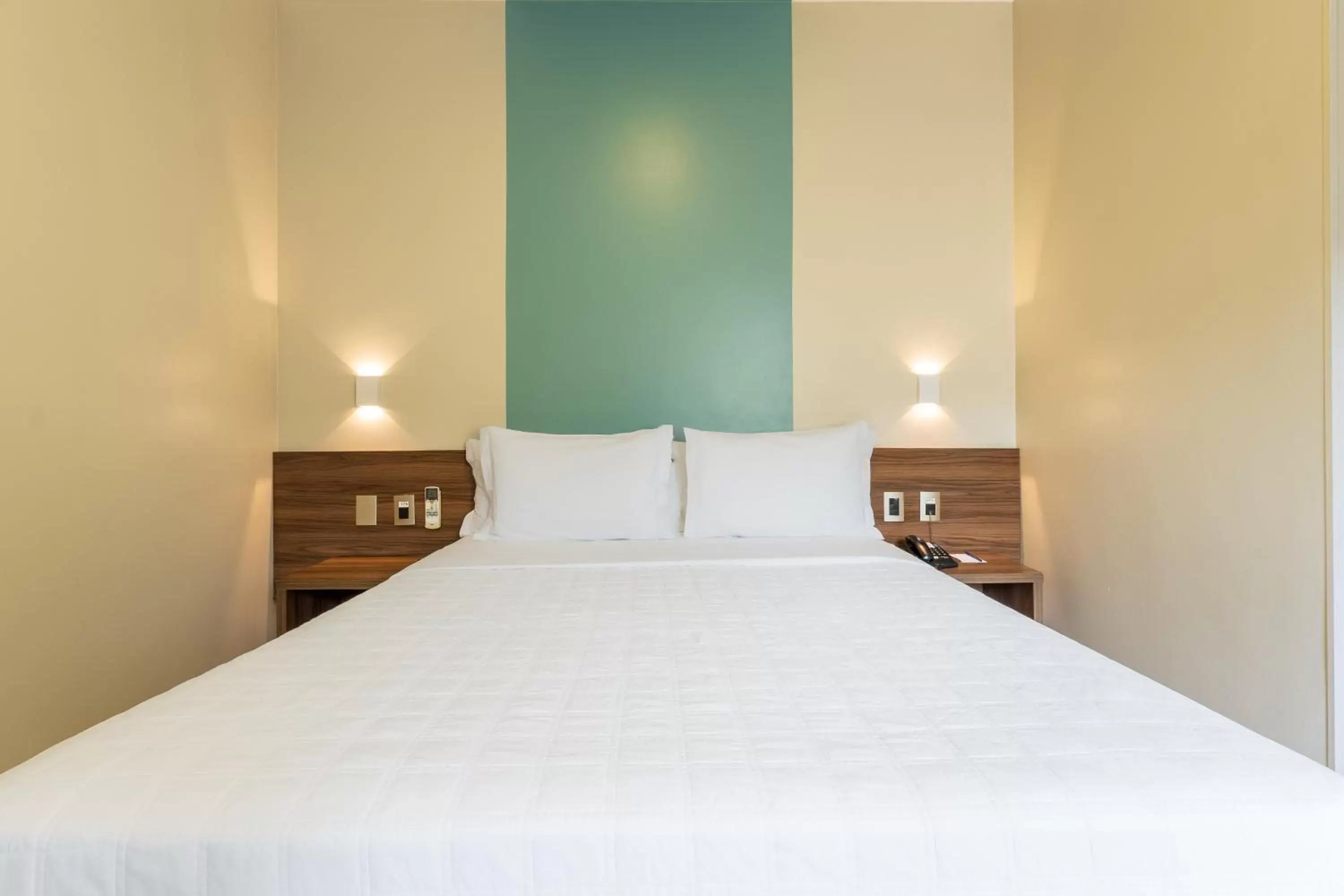 Standard Double Room - single occupancy in Ucayali Hotel Standard Double Room - single occupancy in Ucayali Hotel