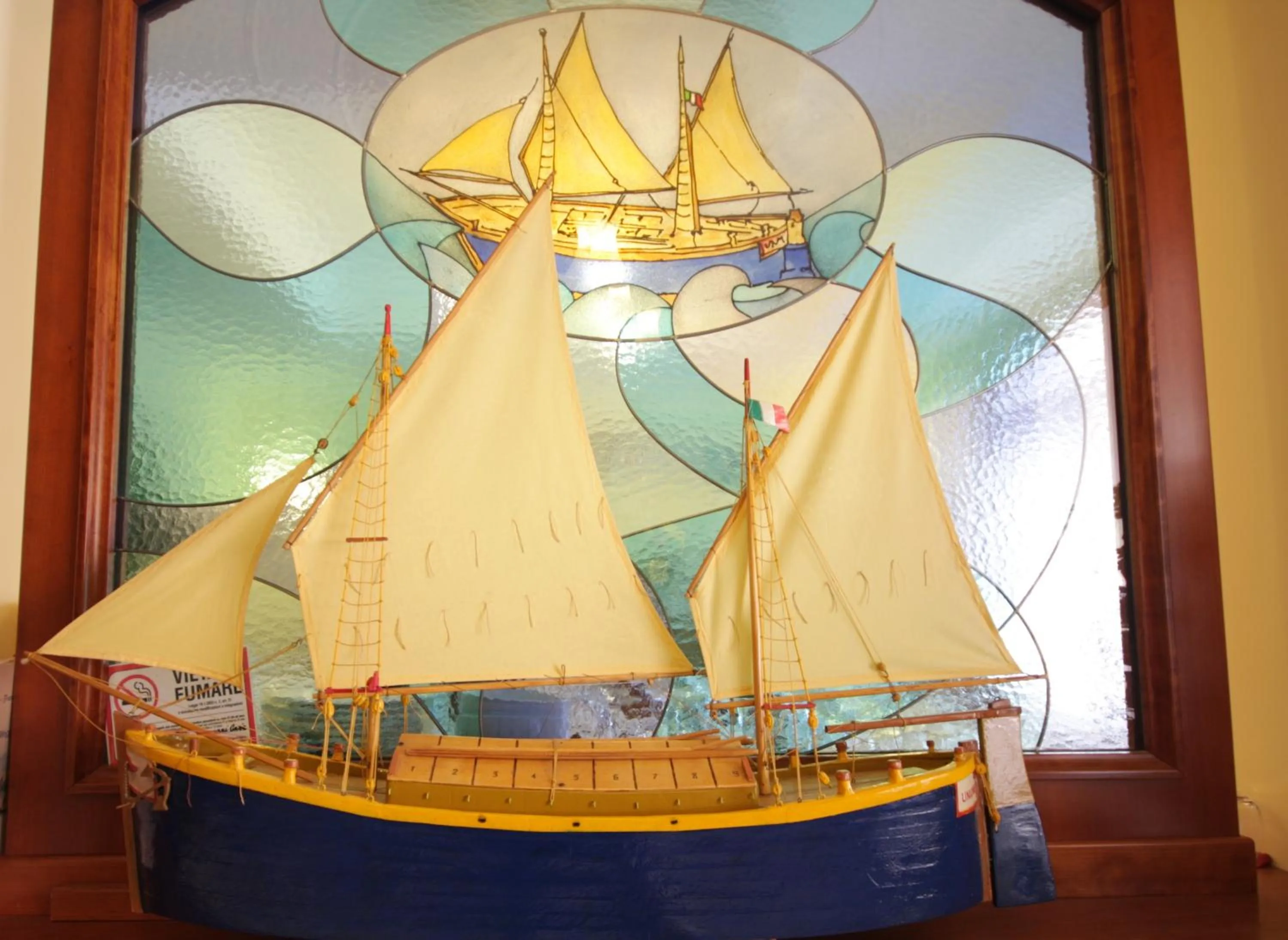 Decorative detail in Locanda La Comacina