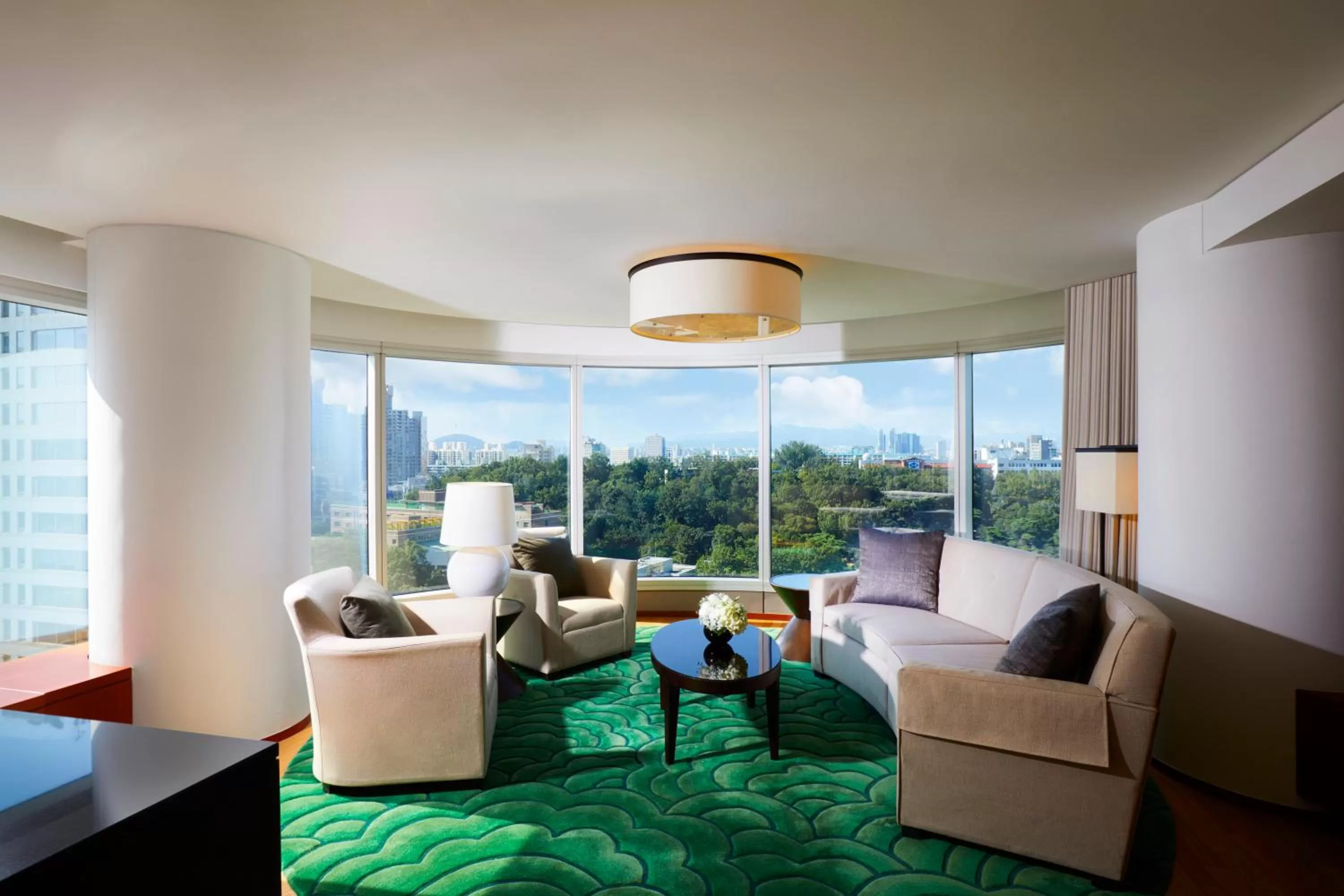 Photo of the whole room, Seating Area in InterContinental Seoul COEX, an IHG Hotel