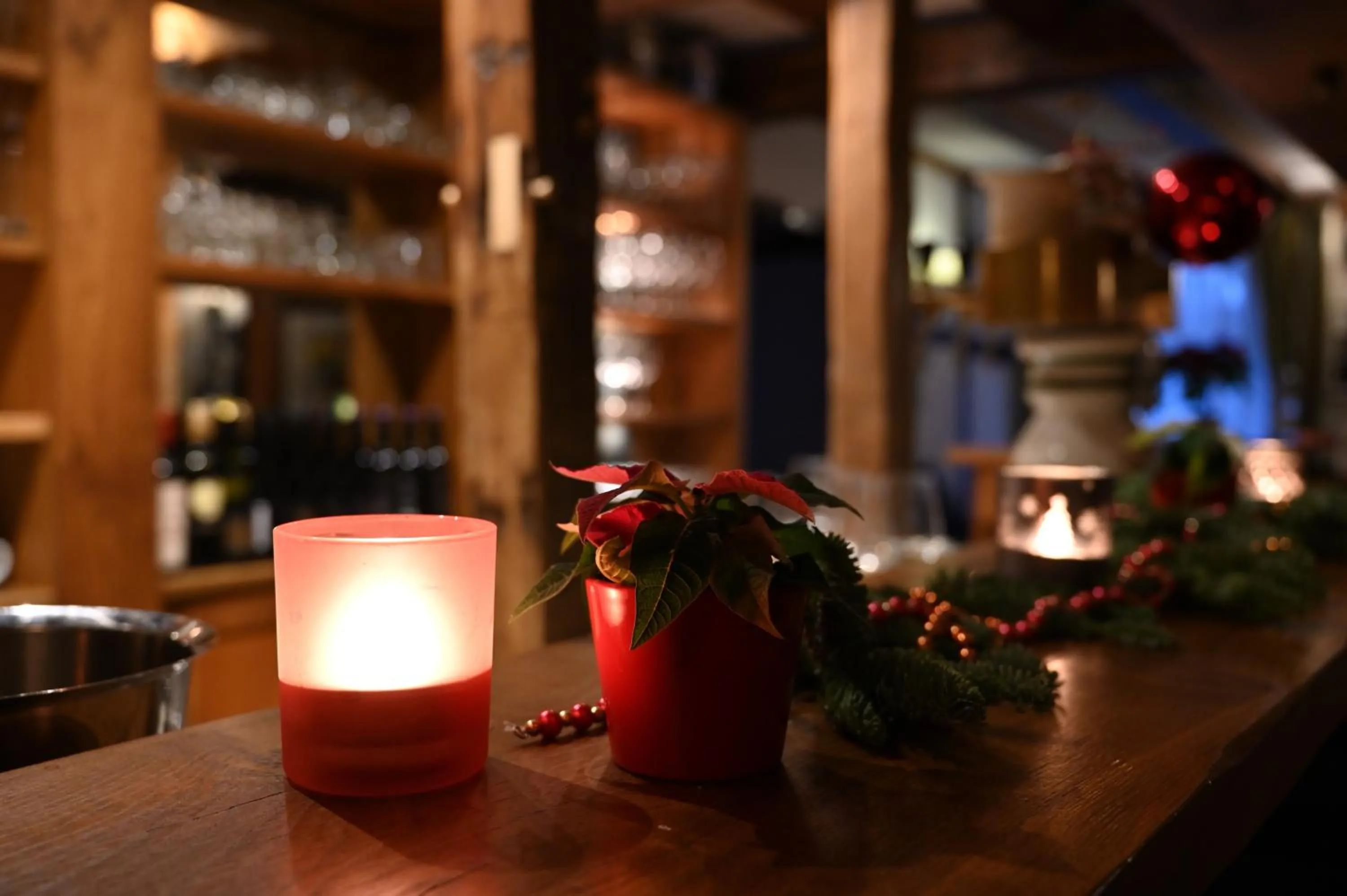 Restaurant/places to eat in Landhotel Krummenweg