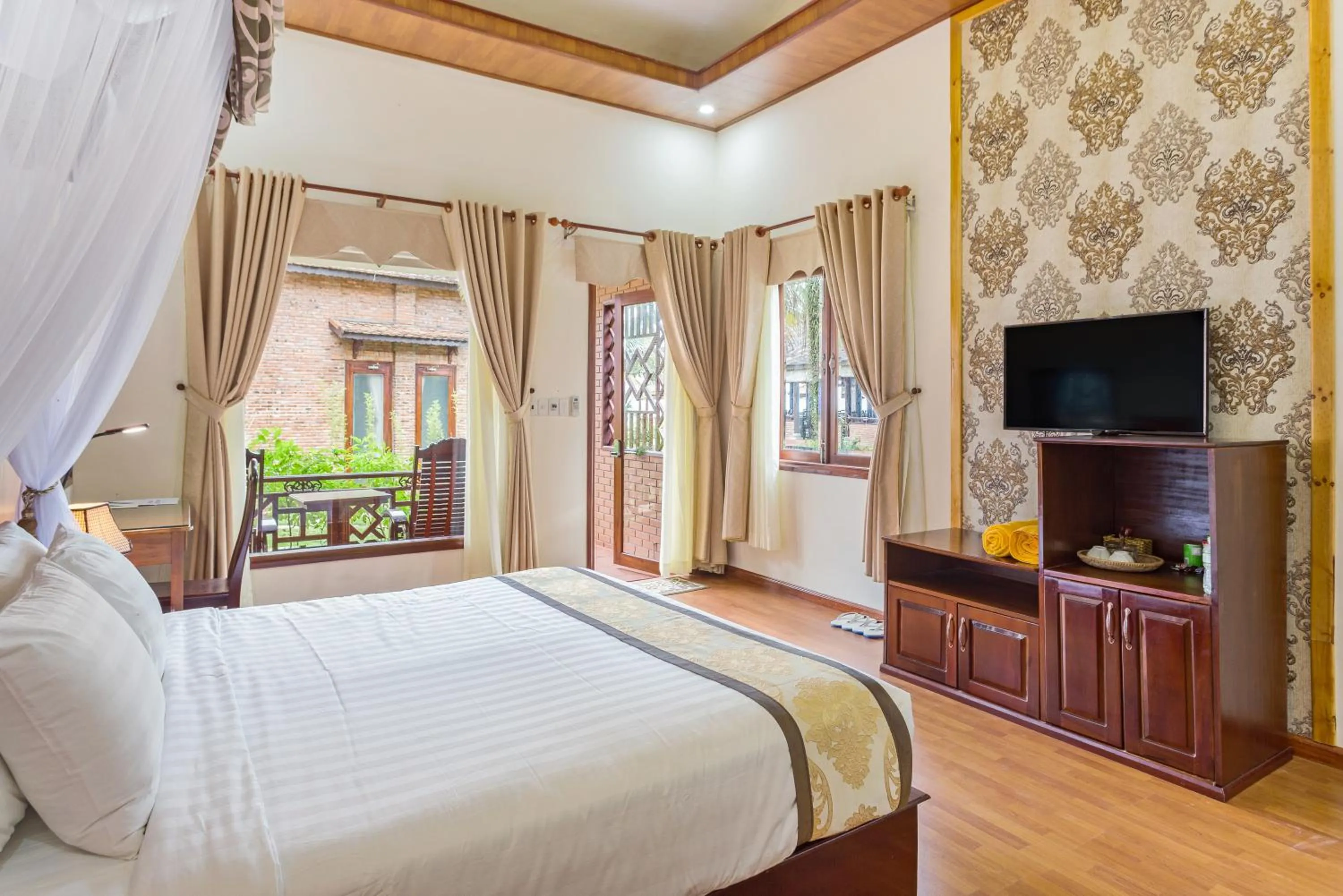 TV and multimedia, Bed in Gold Coast Phu Quoc Beach Resort