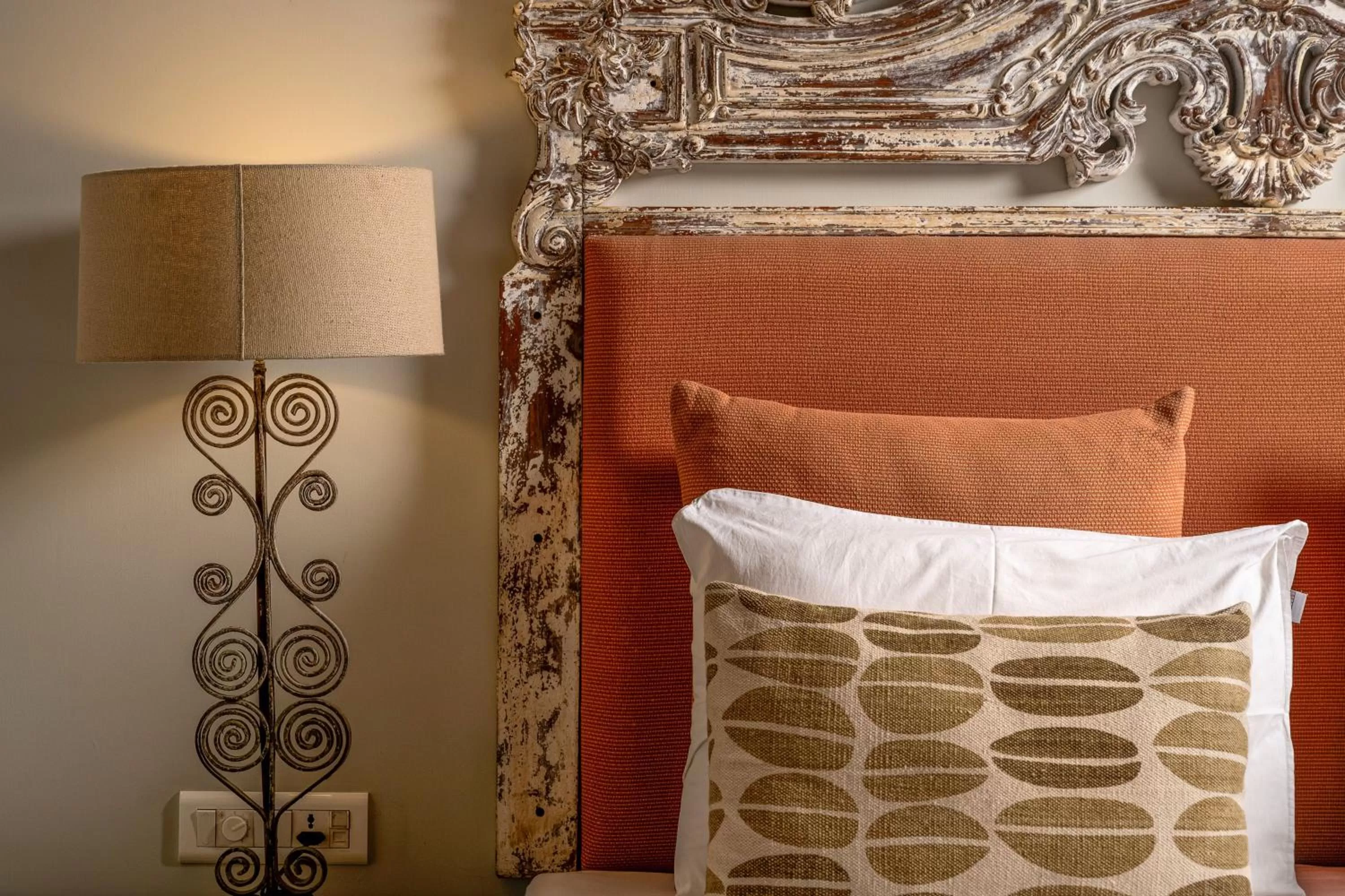 Bed in The Almond Tree