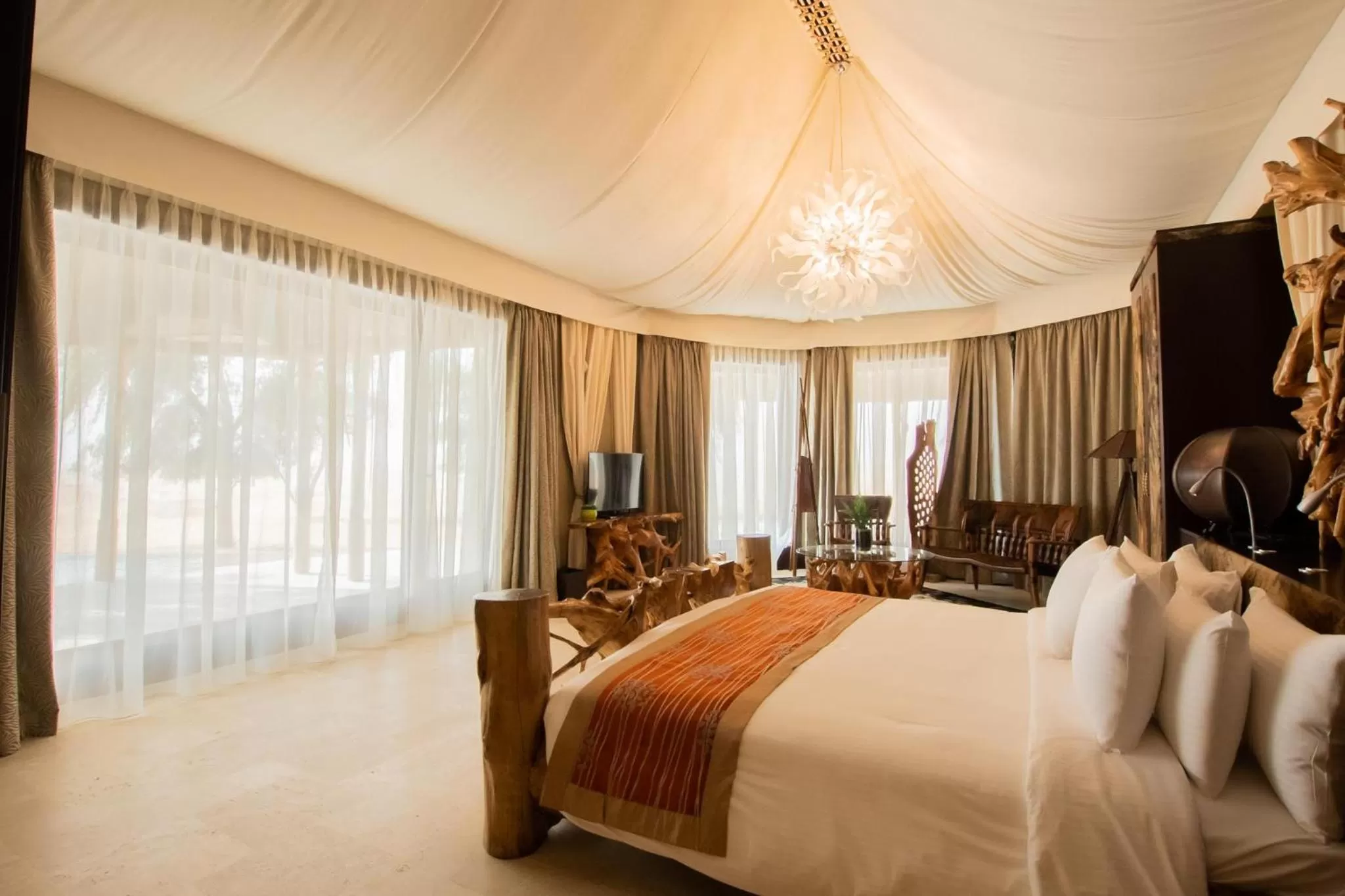 Photo of the whole room, Bed in Telal Resort Al Ain