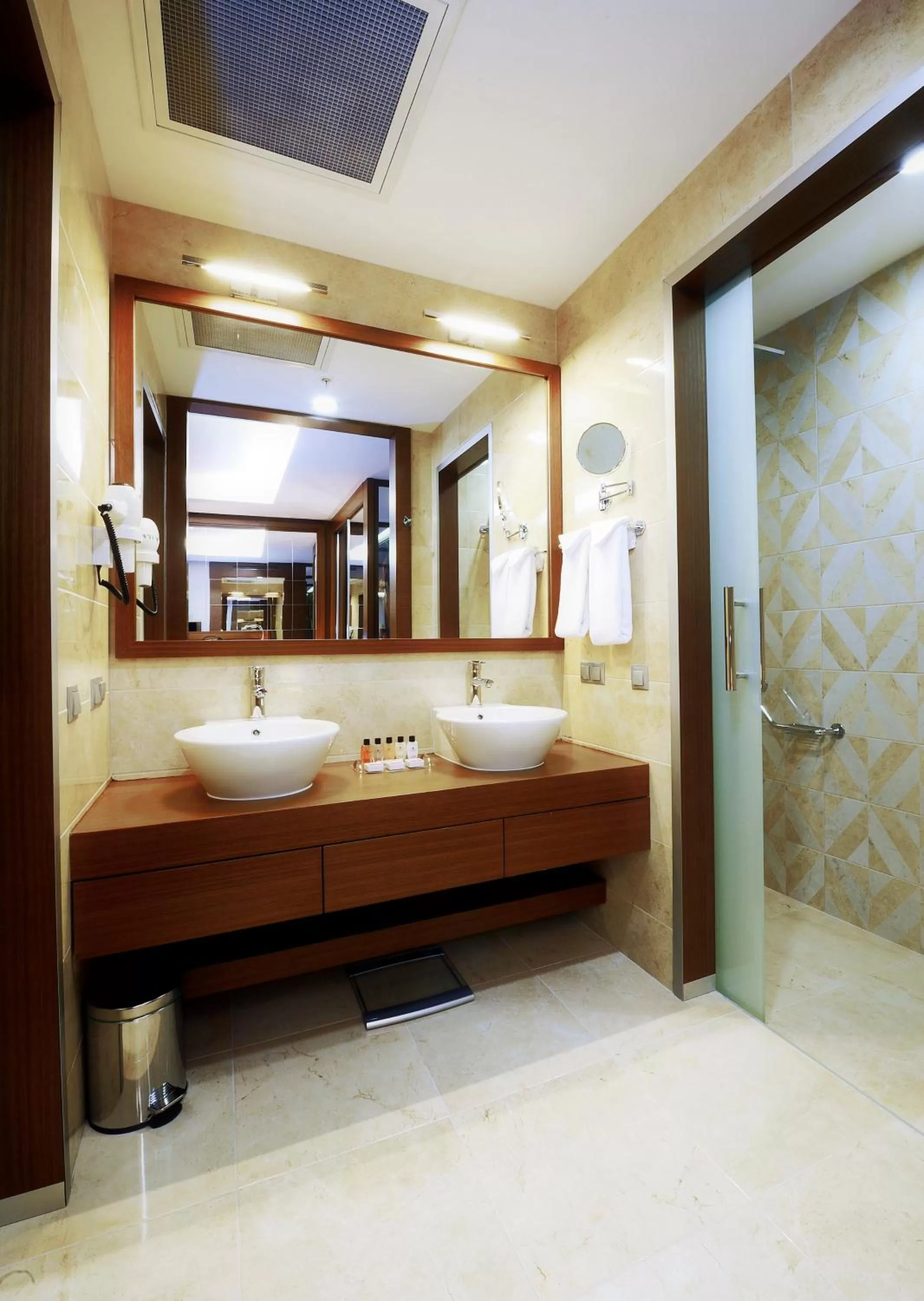 Bathroom, Bed in Ramada by Wyndham Podgorica