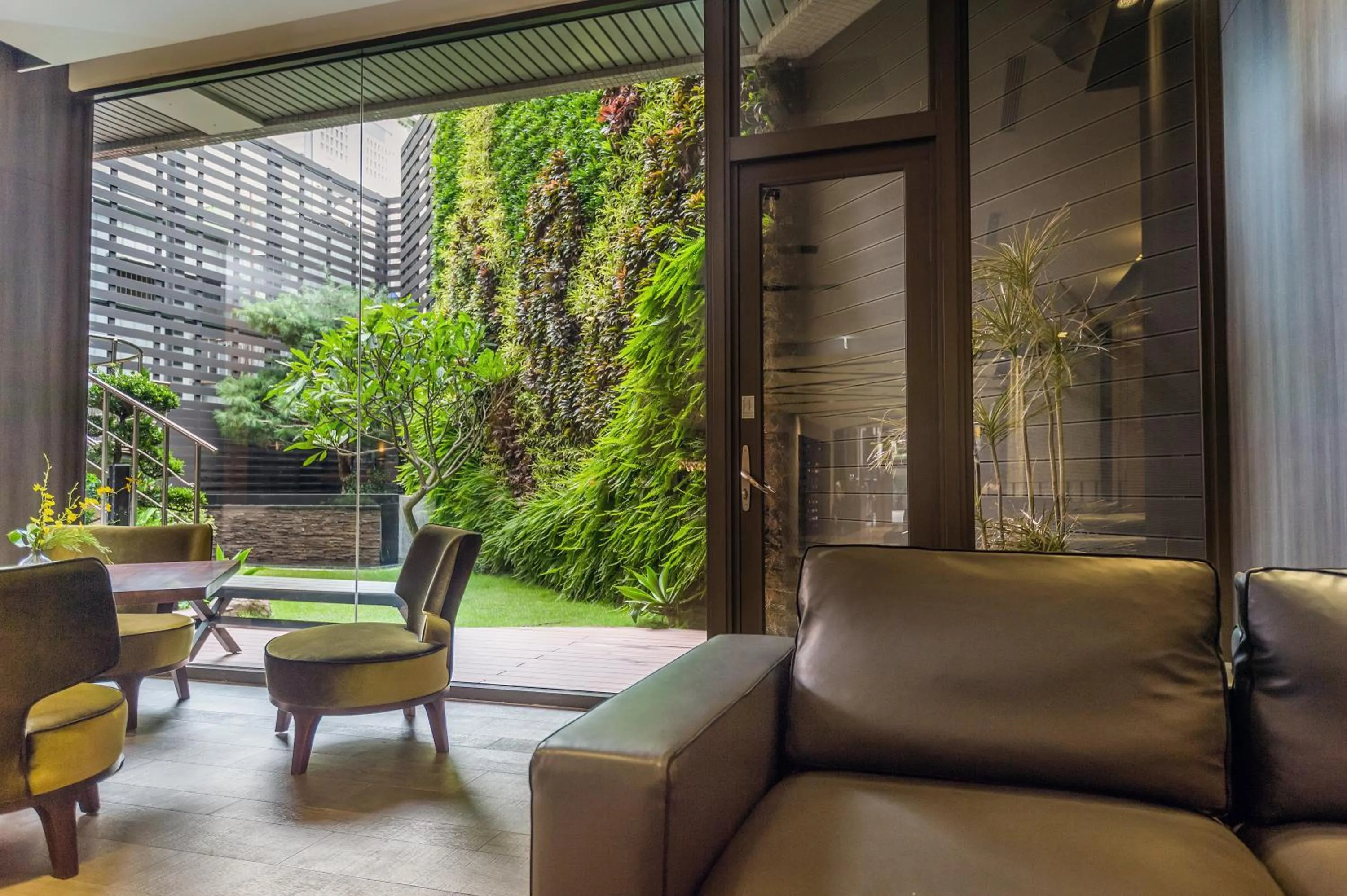 Patio in La Vida Hotel