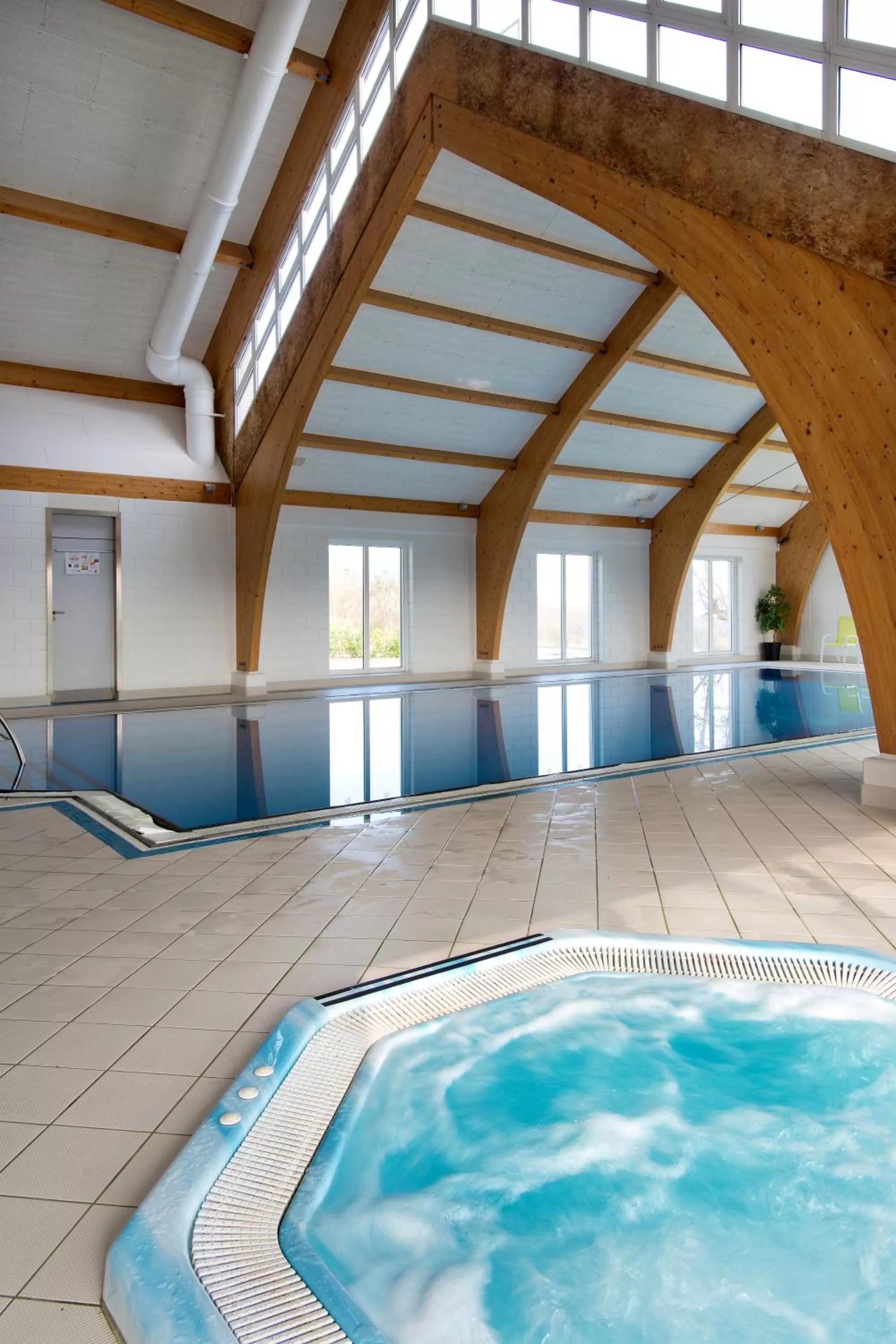 Hot Tub in Globales Post Hotel & Wellness