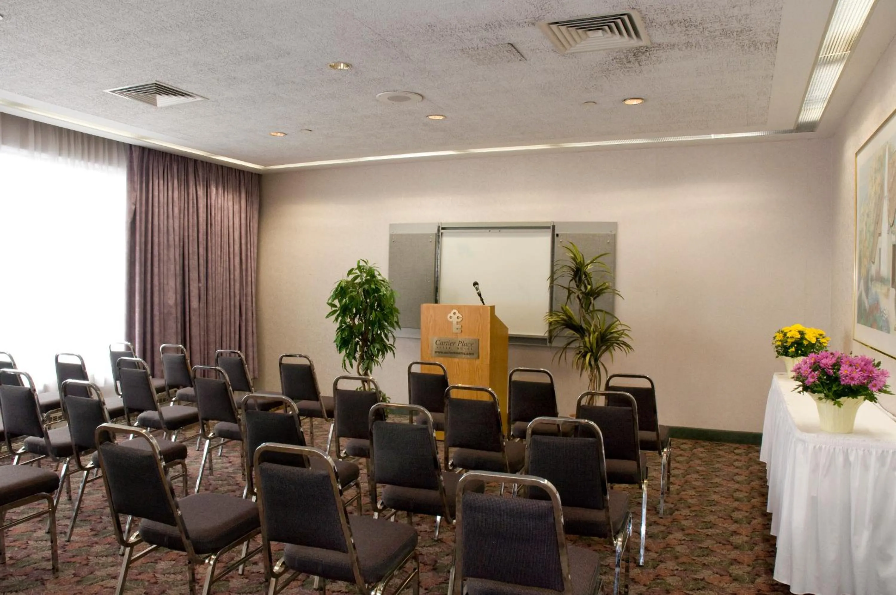 Business facilities in Cartier Place Suite Hotel