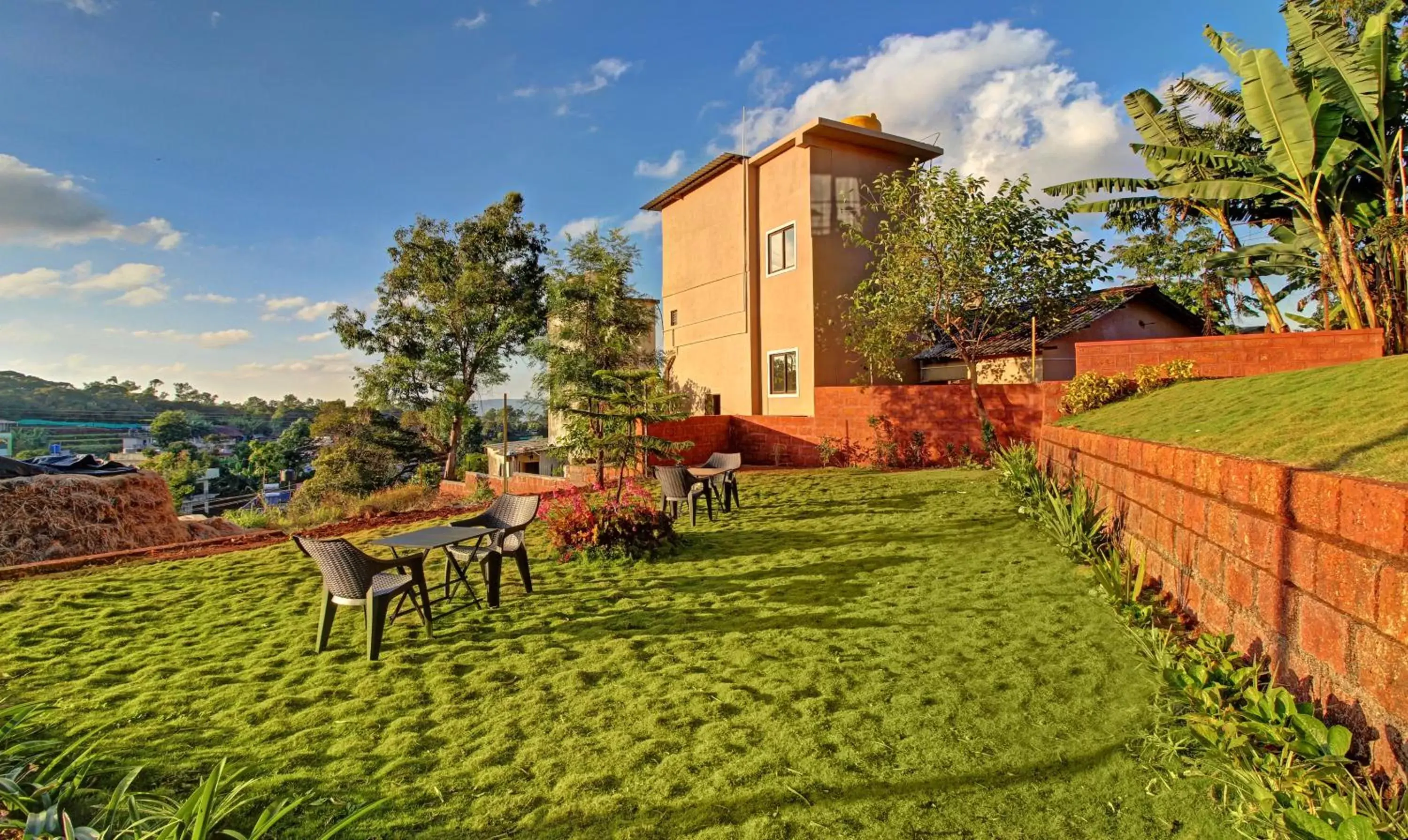 Treebo Trend Raaya Regency Treebo Trend Raaya Regency