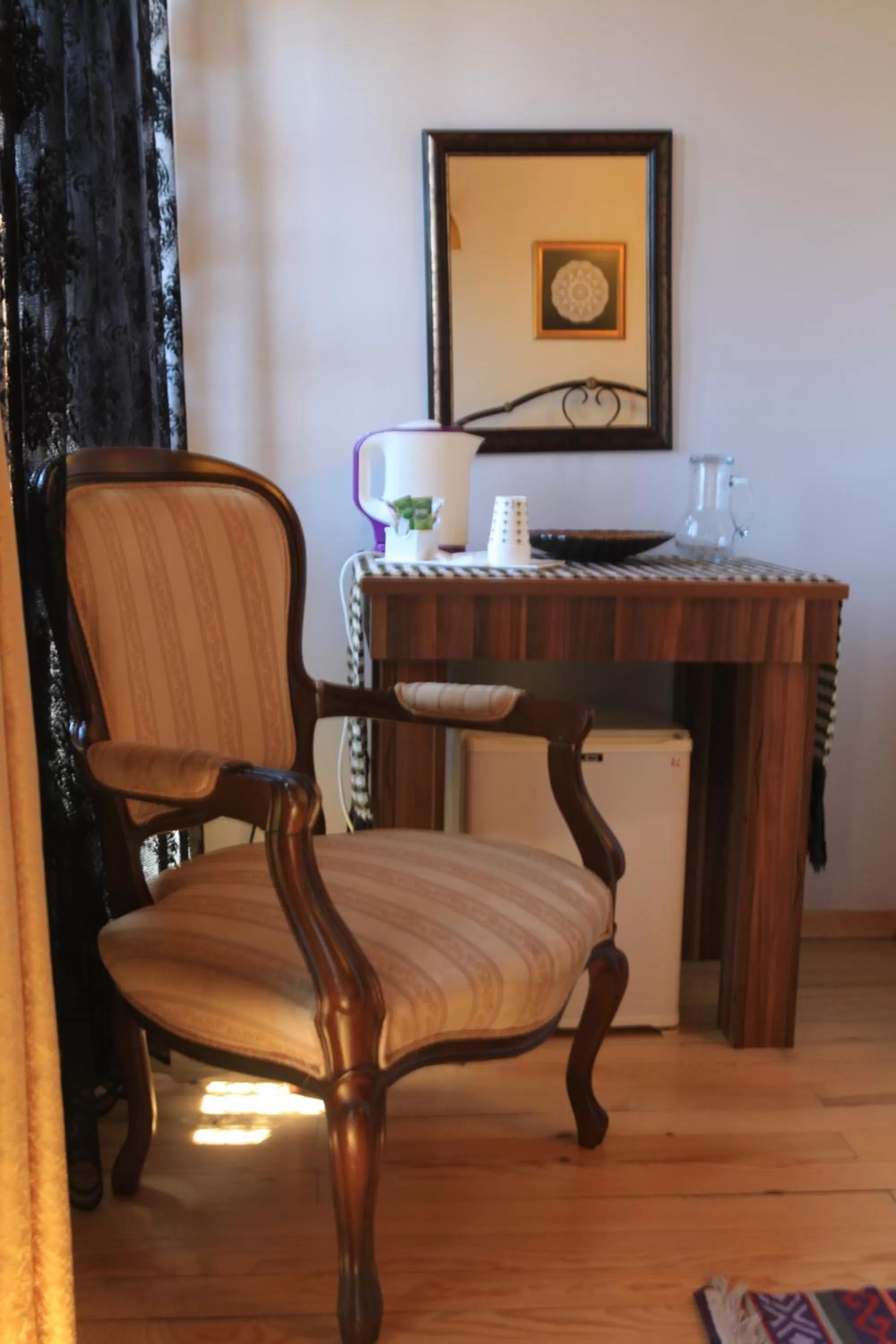 Decorative detail in Tom Square Boutique Hotel