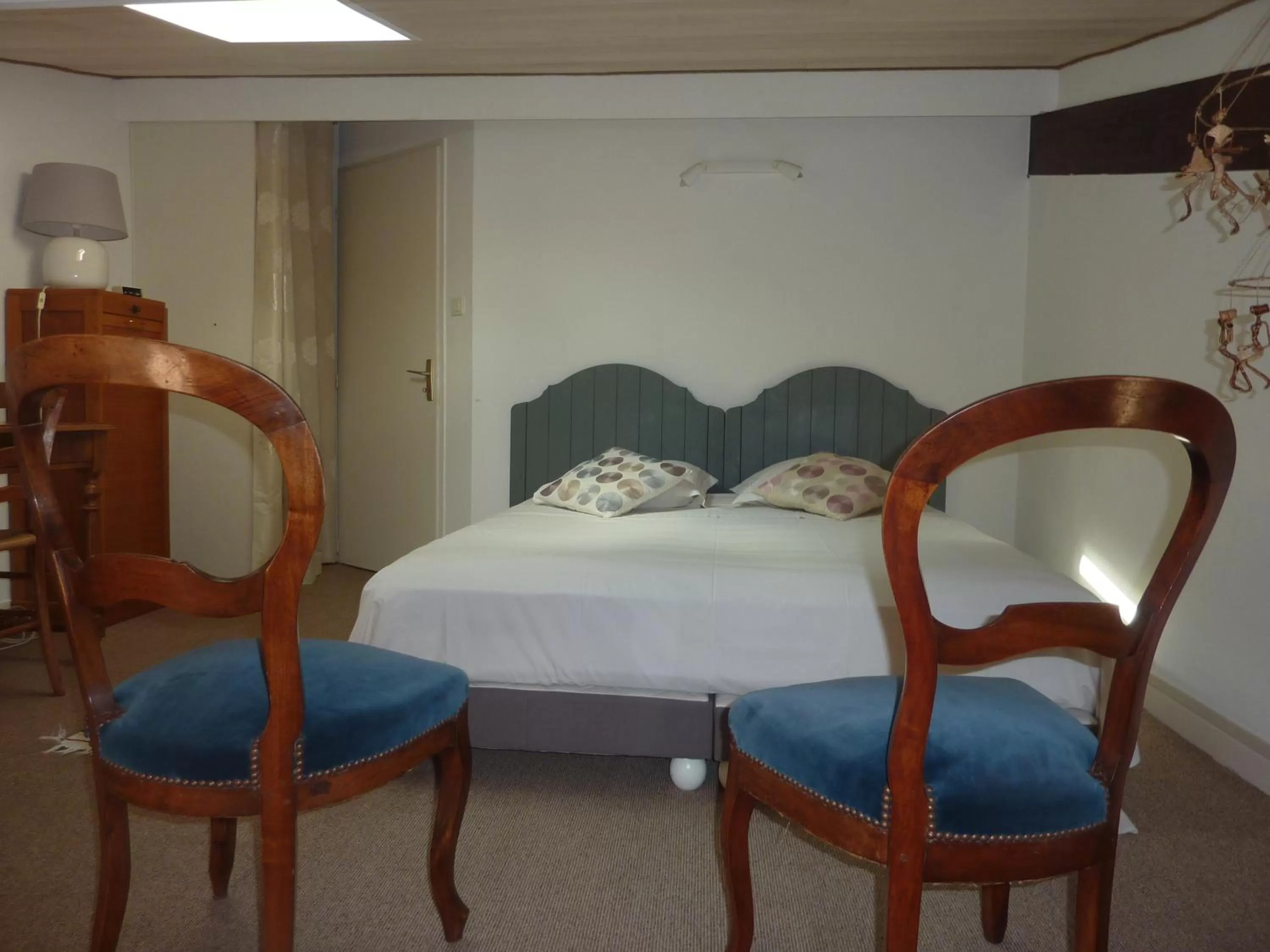 Bed in Beaux Chênes