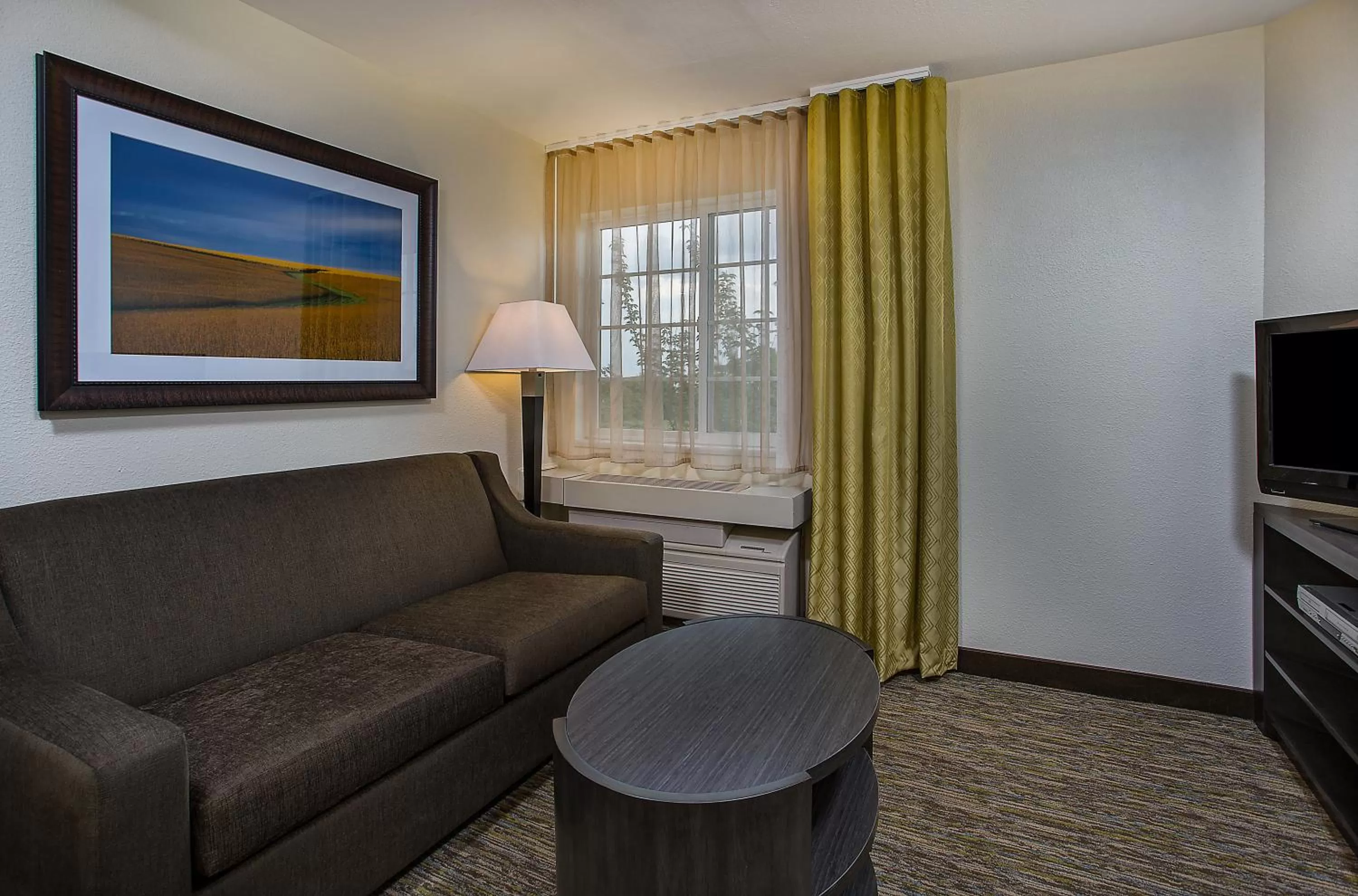Bedroom in Candlewood Suites Louisville Airport by IHG