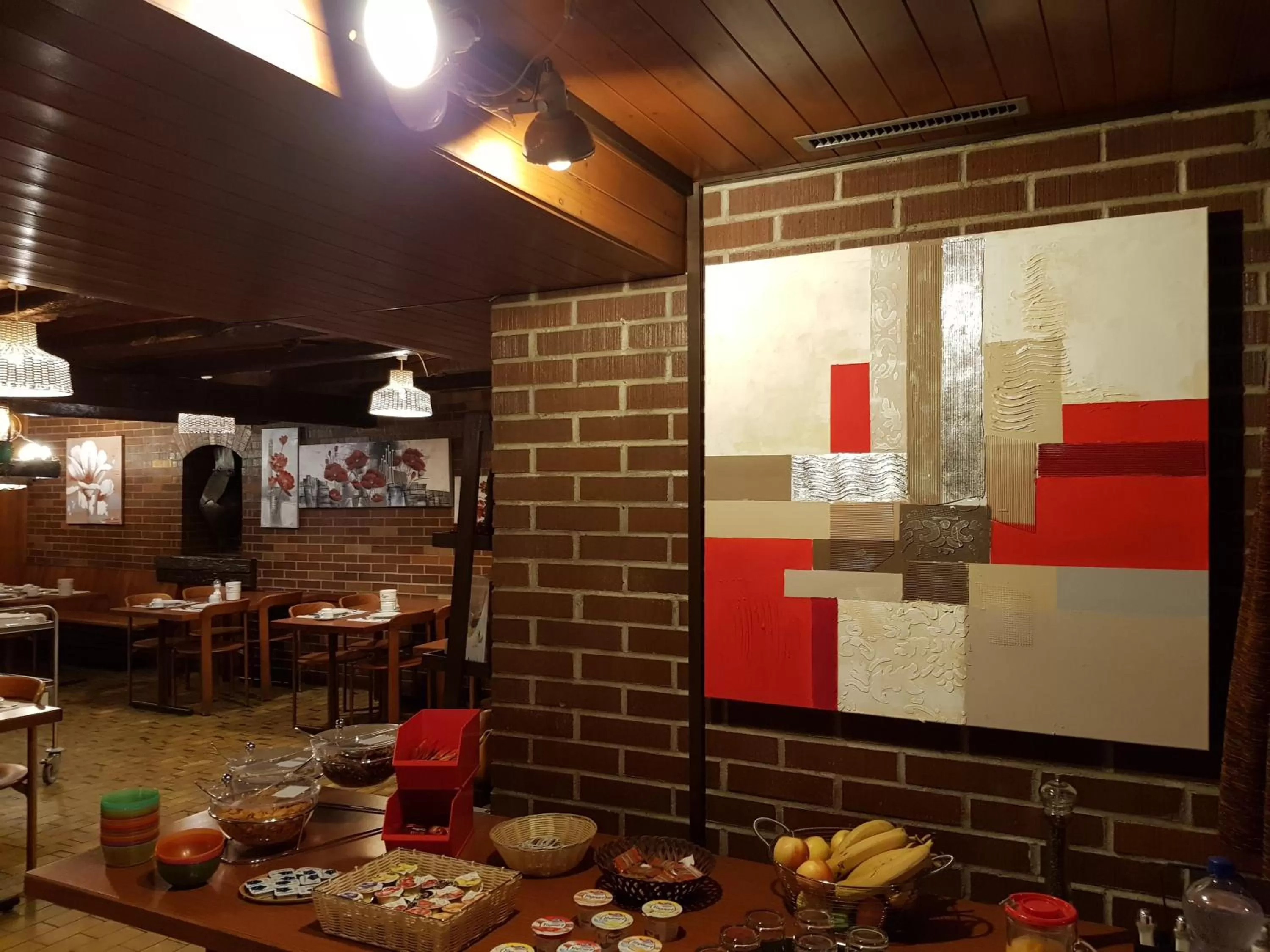 Buffet breakfast in Garni-Hotel Mühletal