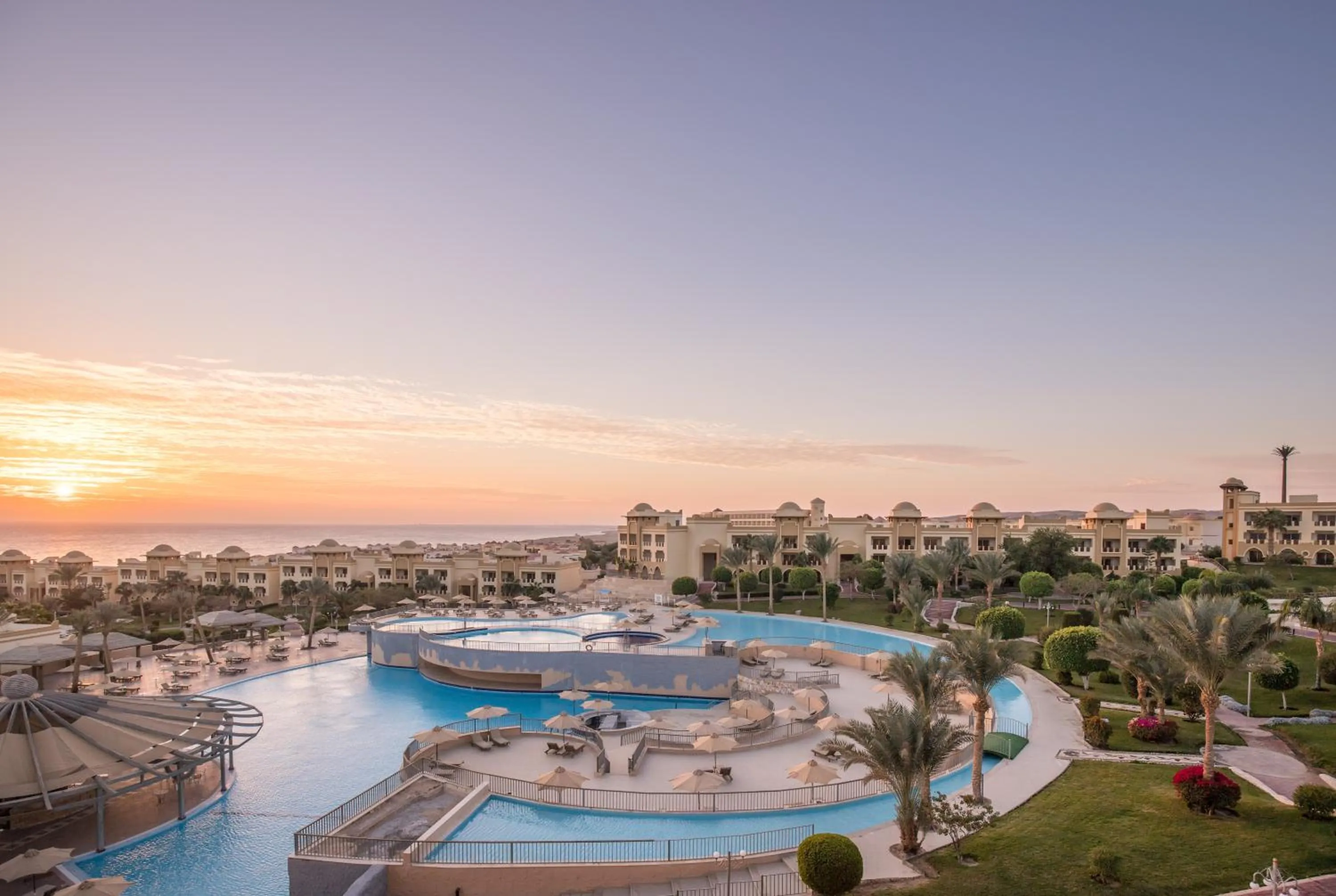 Property building in Serenity Alpha Beach - Ex Serenity Makadi Beach