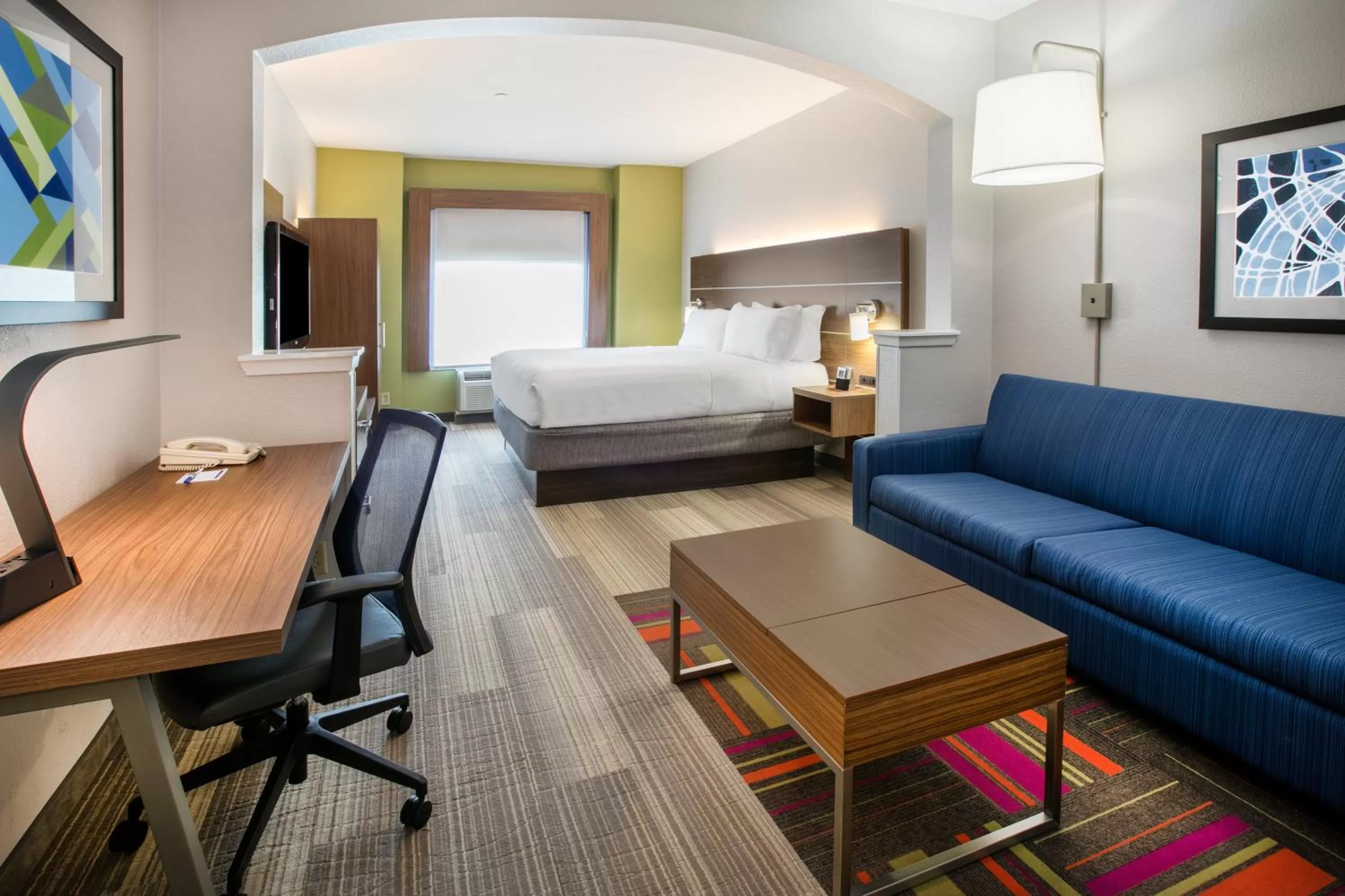 Photo of the whole room, Bed in Holiday Inn Express Hotel & Suites Dallas - Grand Prairie I-20 by IHG