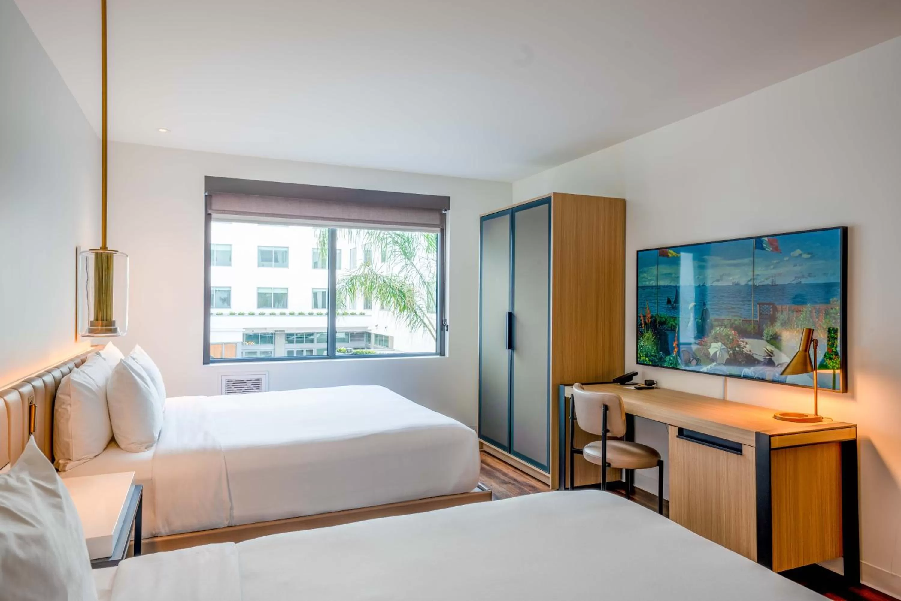 Photo of the whole room, Bed in Shashi Hotel Mountain View Palo Alto