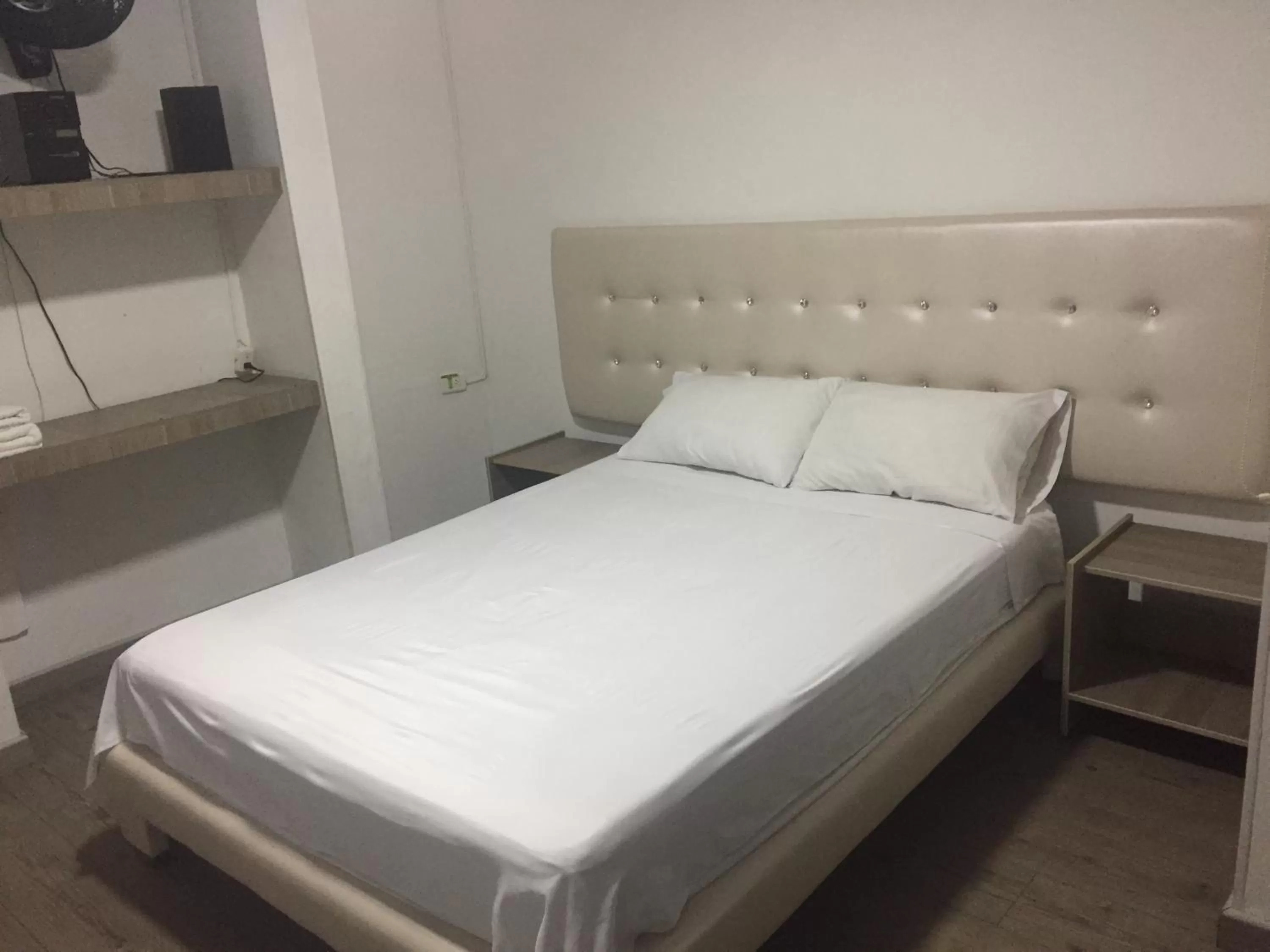 Bed in Hotel 42 Avenida