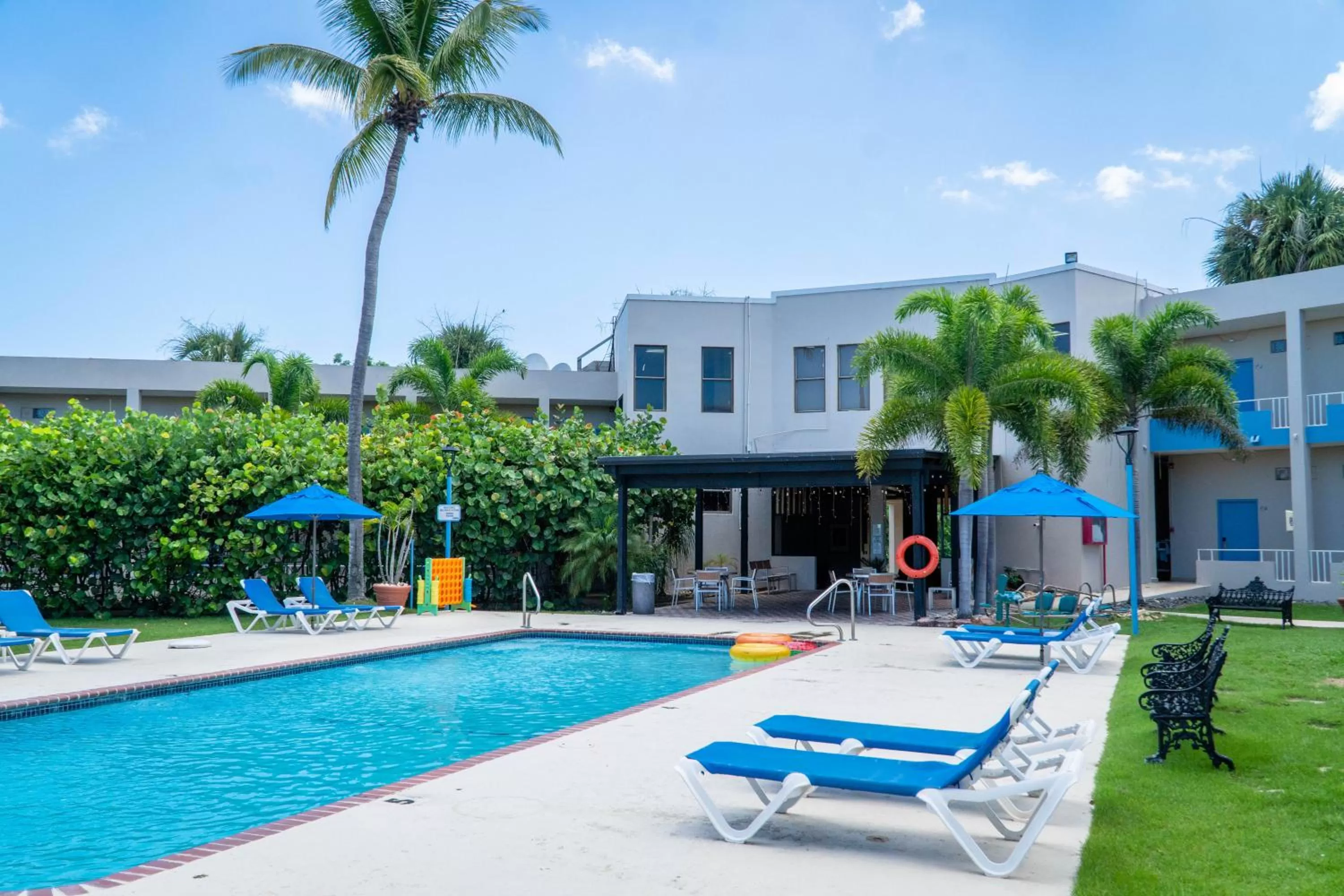 Property building in Parador El Faro