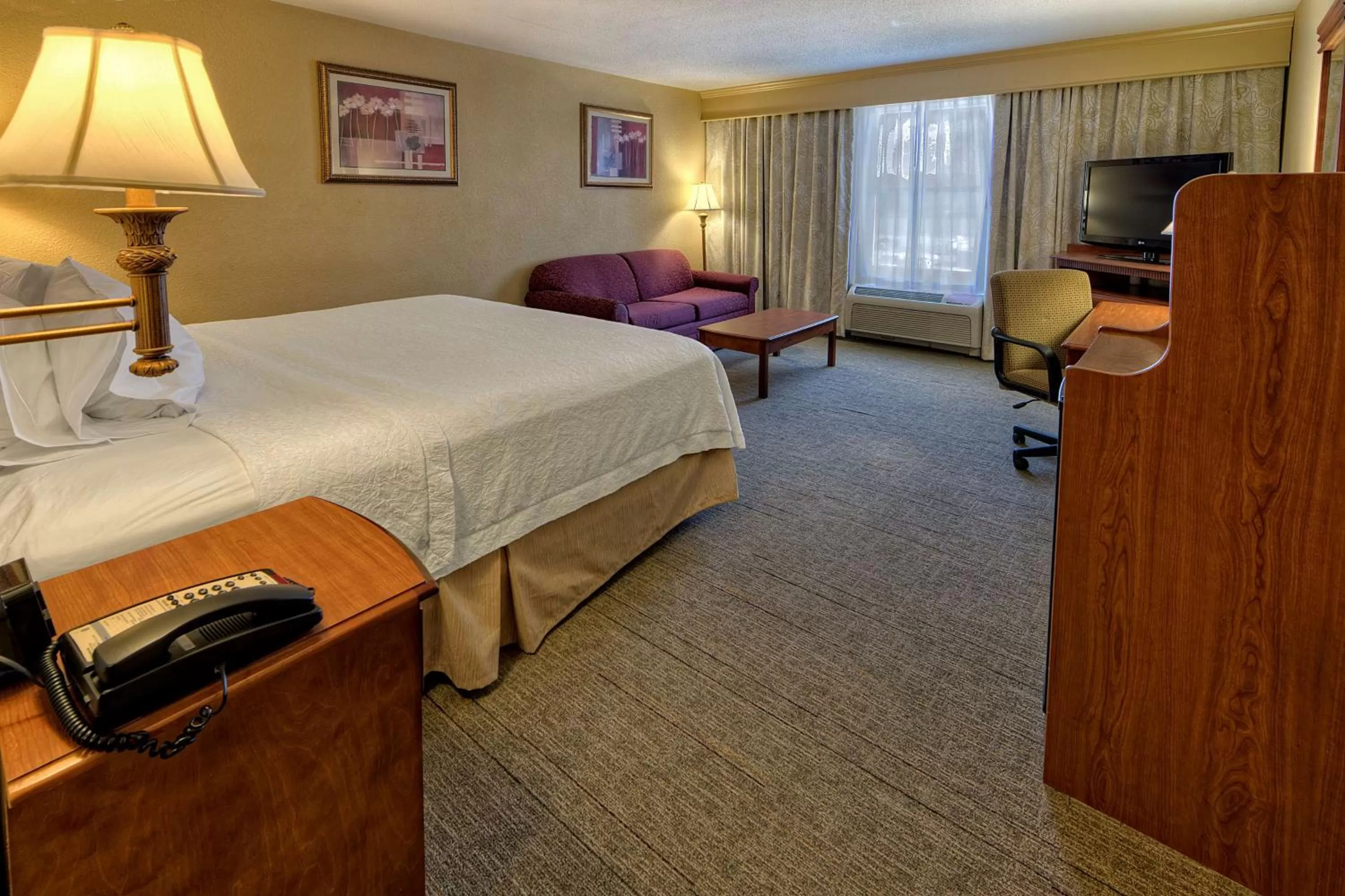 Bed in Hampton Inn Manning