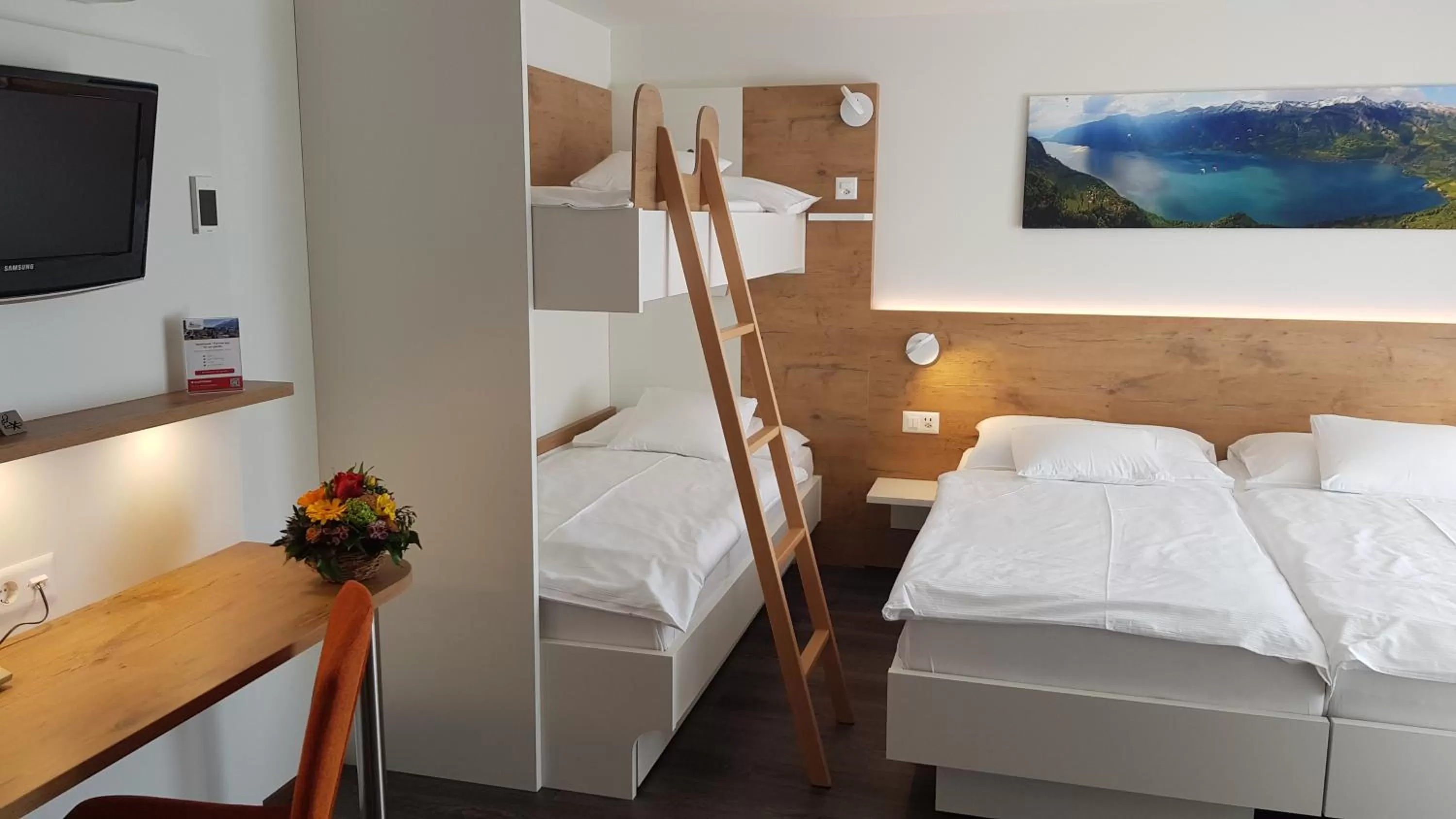 Photo of the whole room, Bed in Hotel Bernerhof