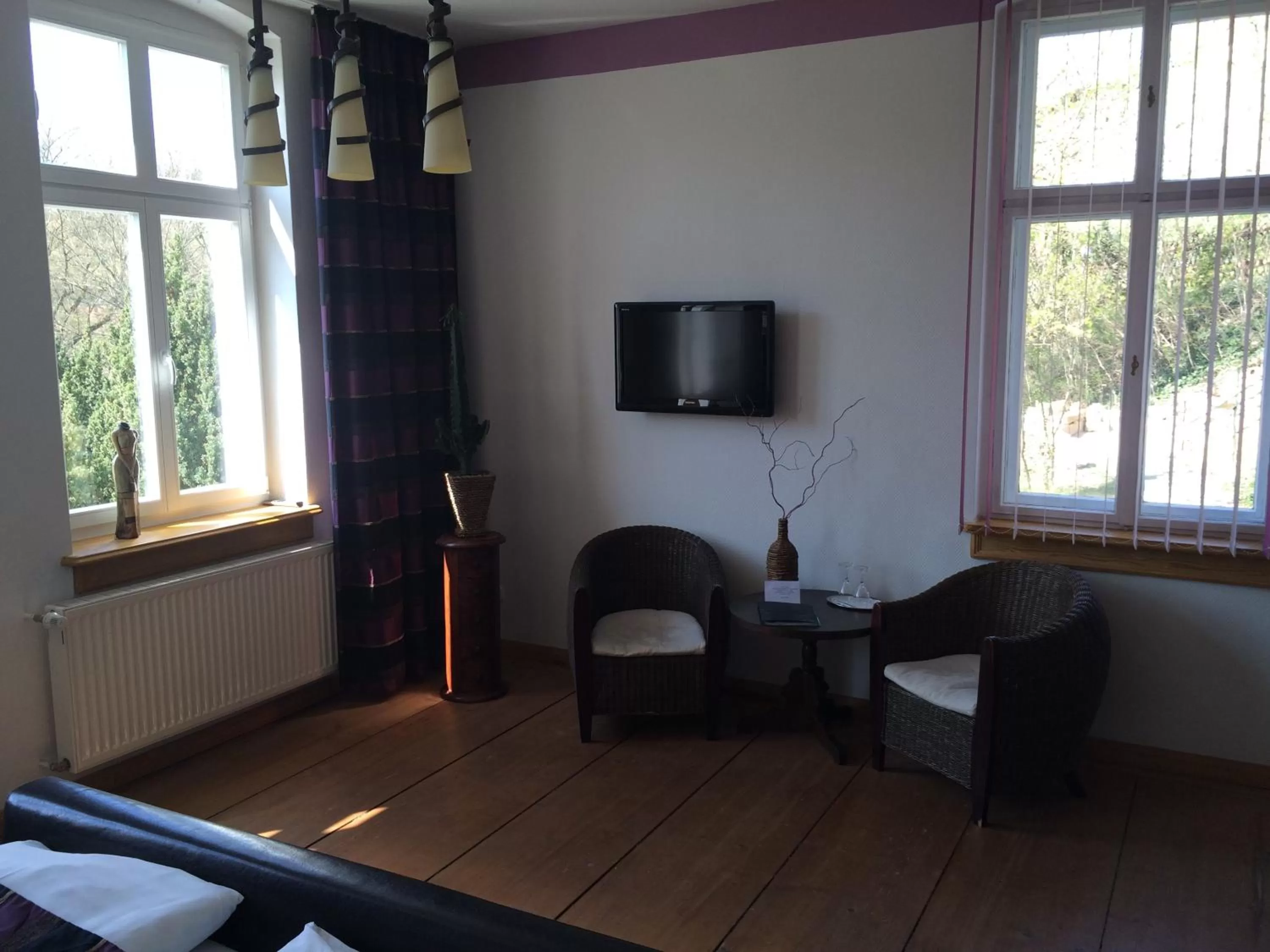 Day, TV/Entertainment Center in Traumparadies