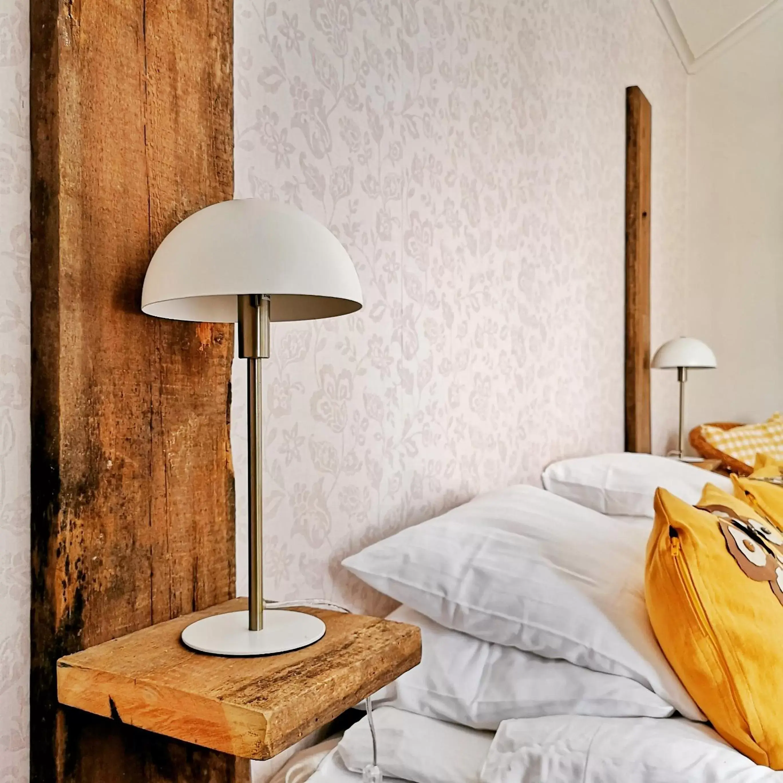 Triple Room - single occupancy in Disponentparken Café och Bed & Breakfast Triple Room - single occupancy in Disponentparken Café och Bed & Breakfast