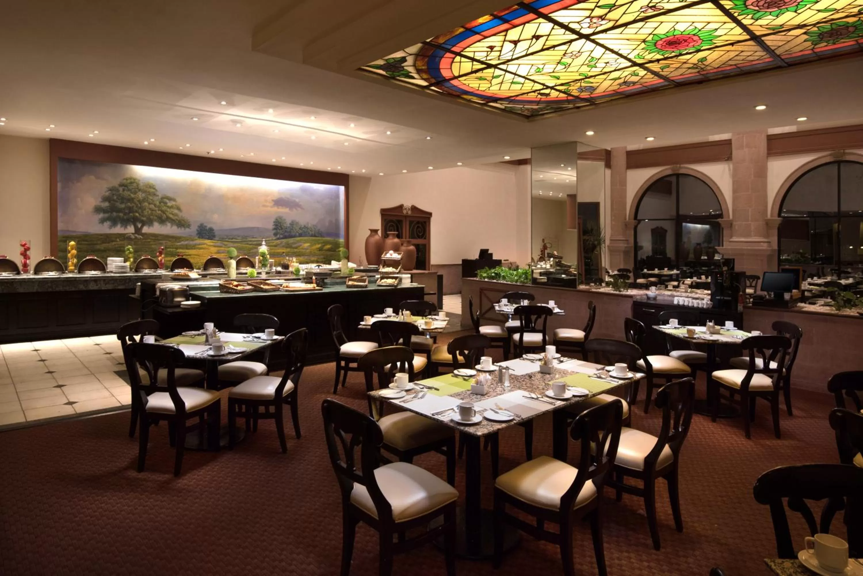 Restaurant/places to eat in Krystal Monterrey