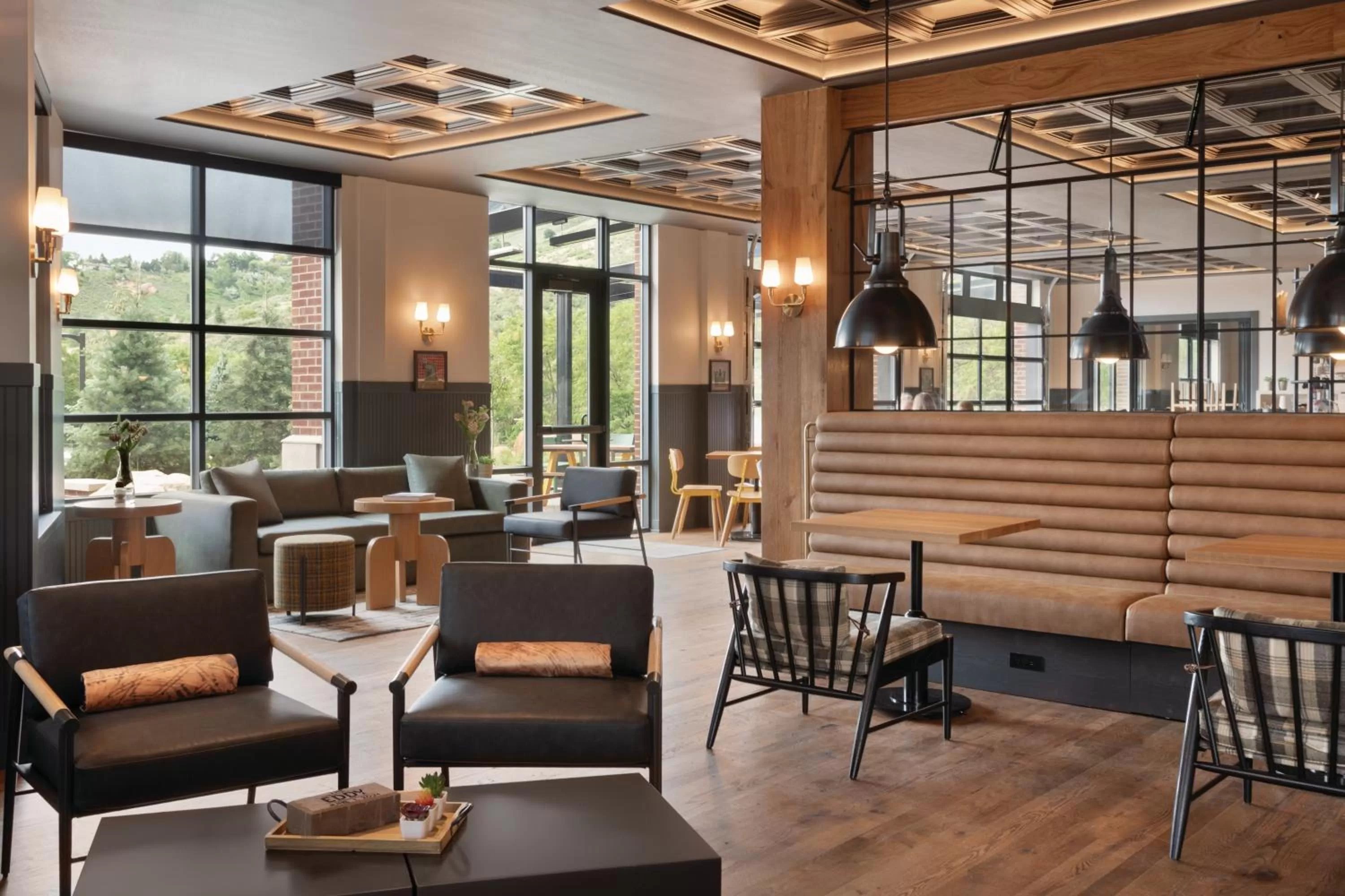 Restaurant/places to eat in The Eddy Taproom & Hotel