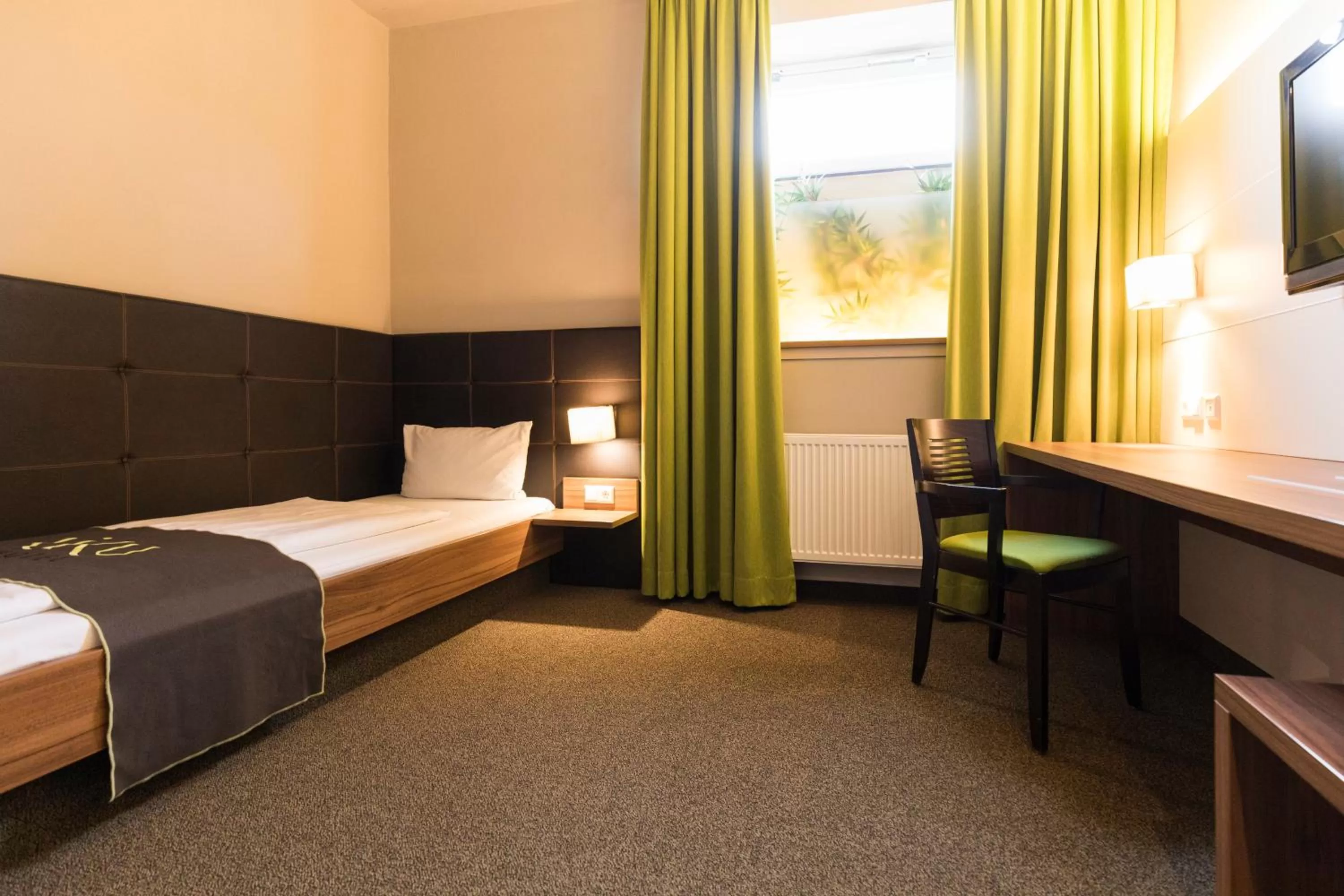 Photo of the whole room in RiKu HOTEL Neu-Ulm