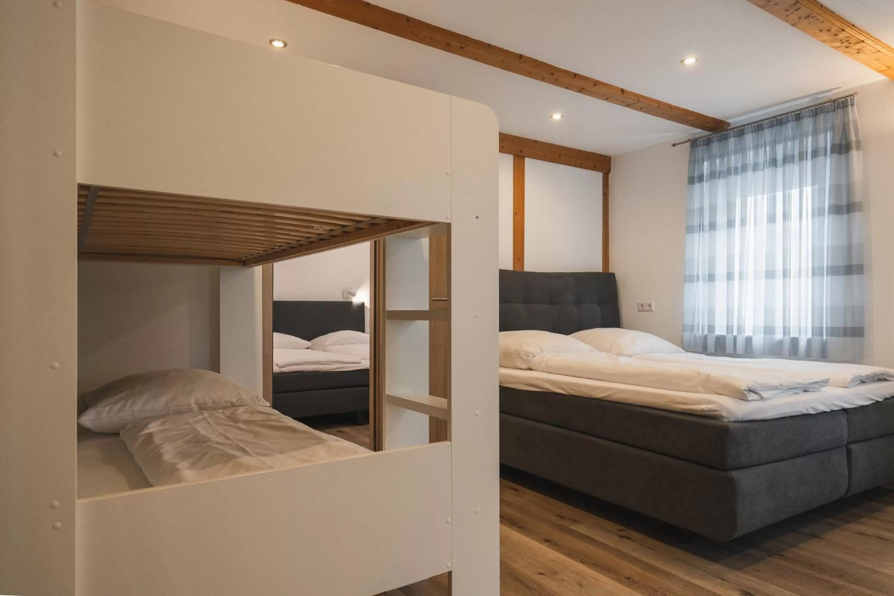 Bed in Park Hotel & Gästehaus Rust