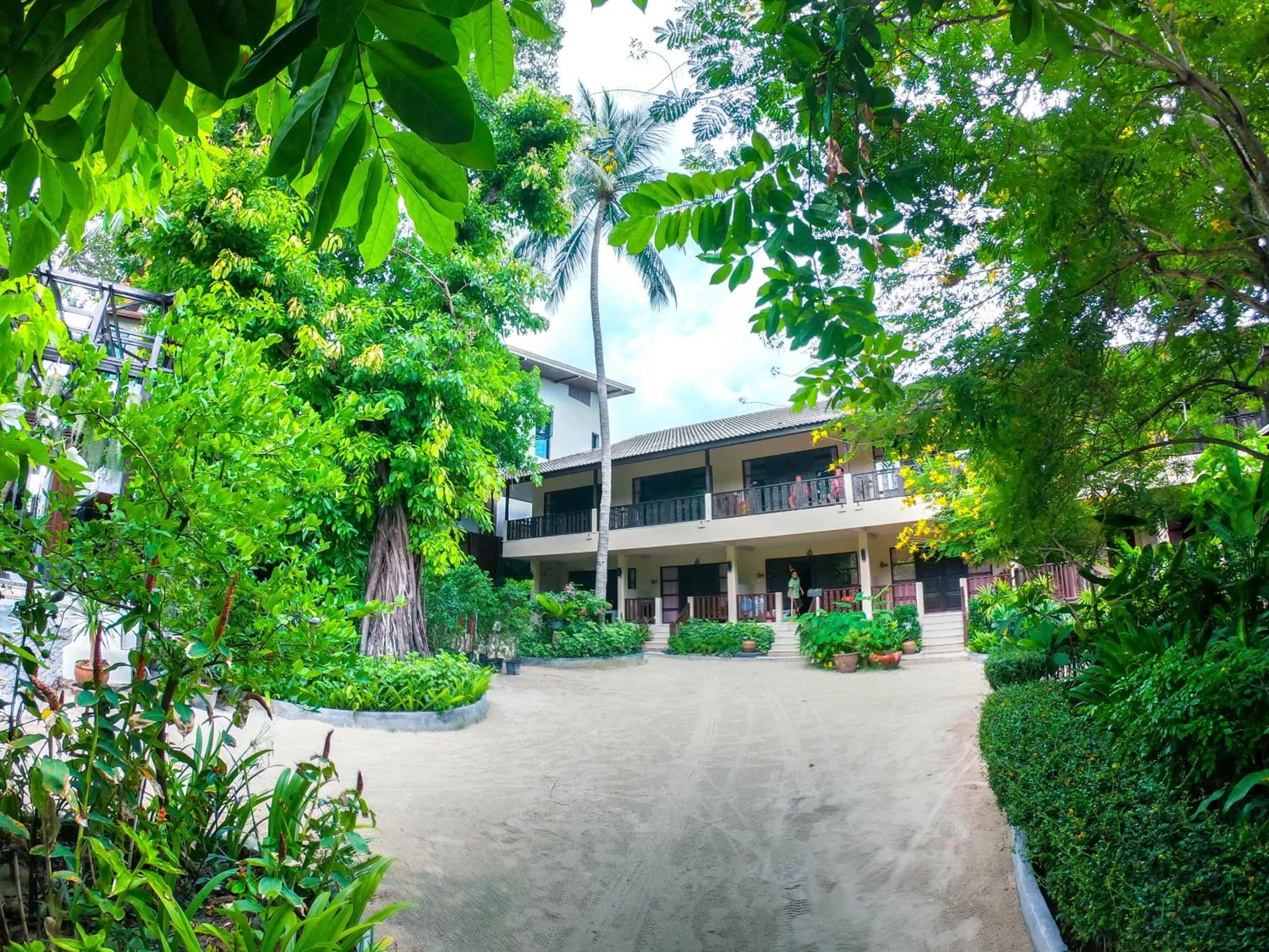 Facade/entrance in Chaweng Garden Beach Resort - SHA Plus