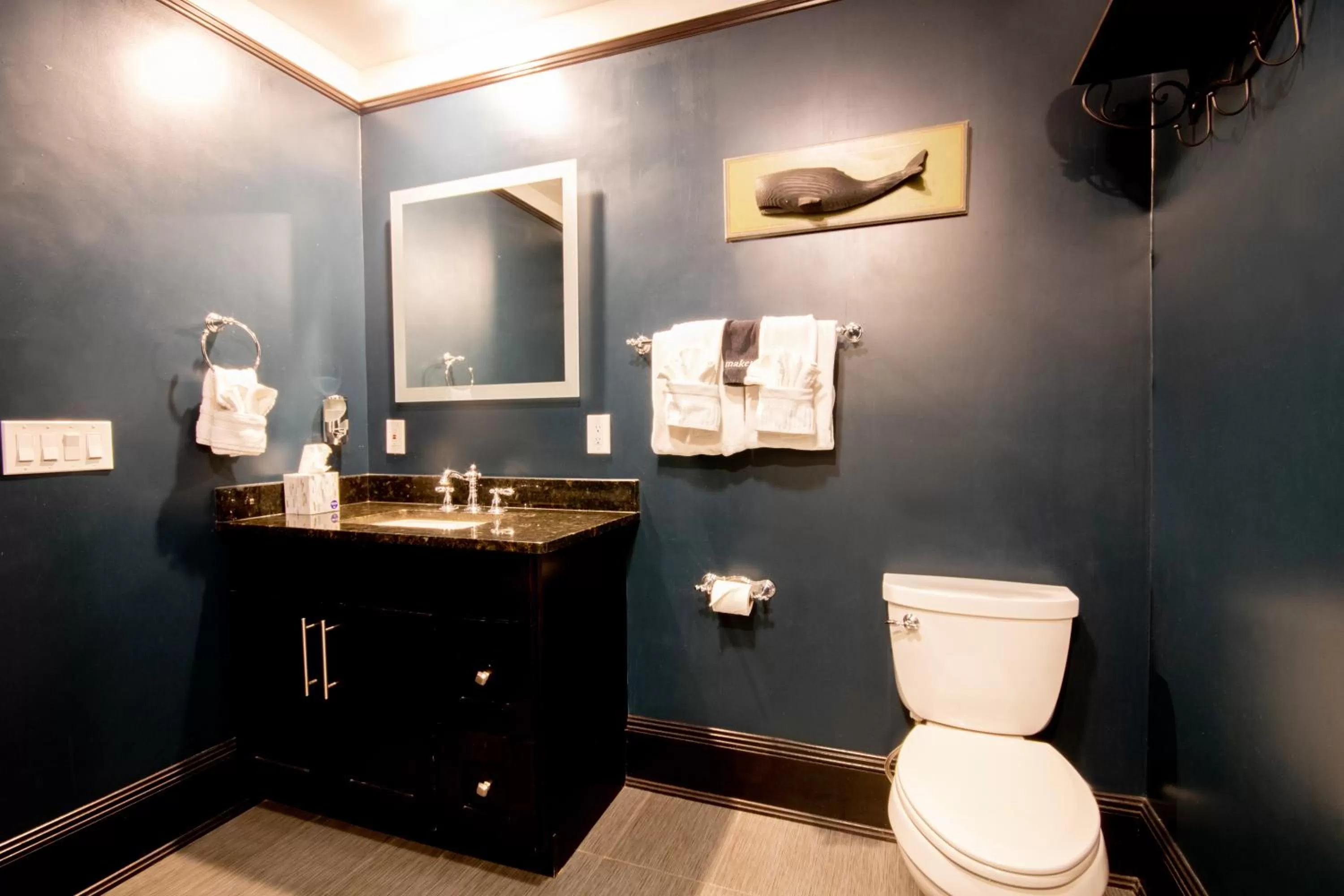 Toilet, Bathroom in Hemingway House Bed and Breakfast
