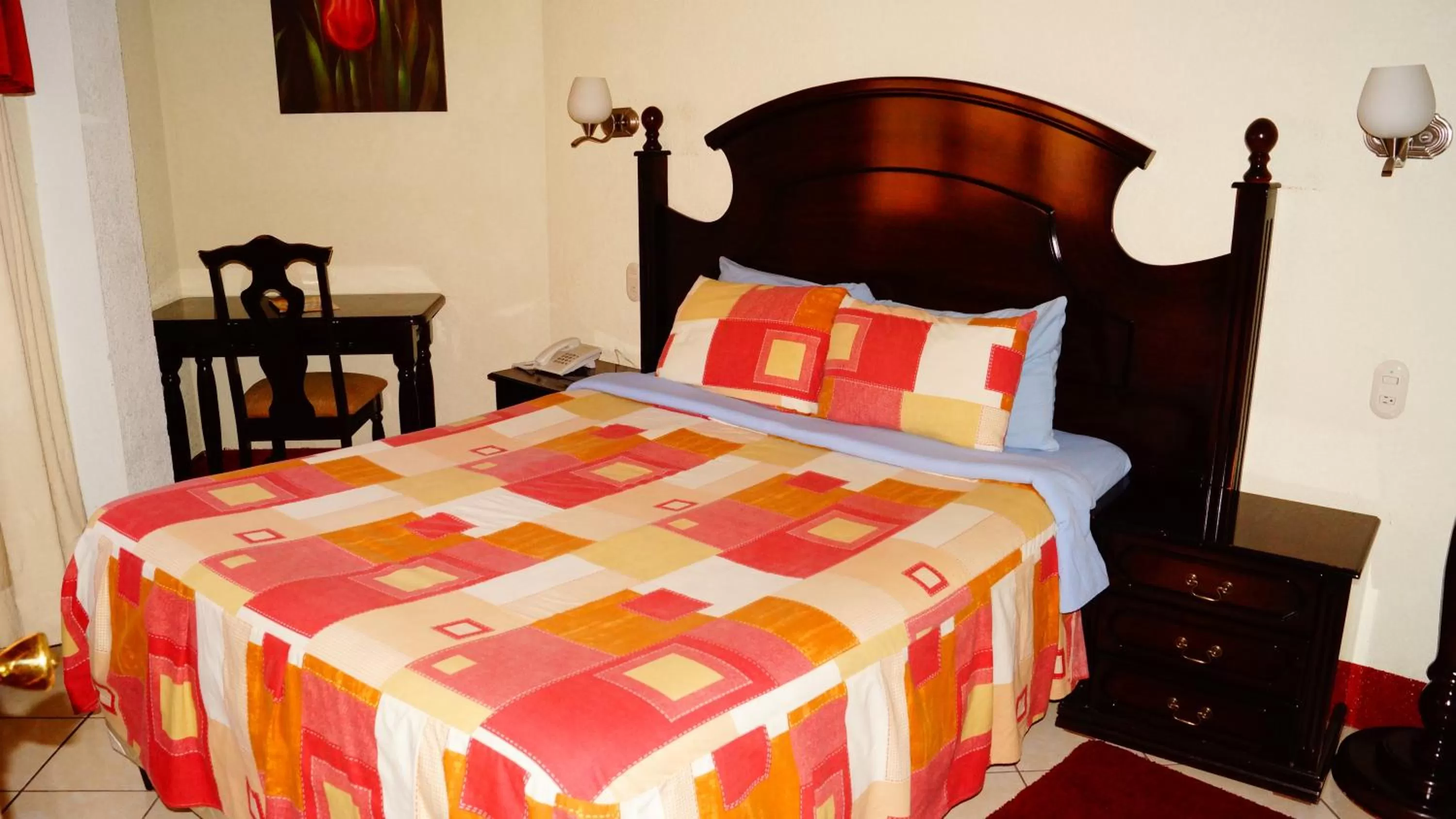 Bed in Hotel Las Americas