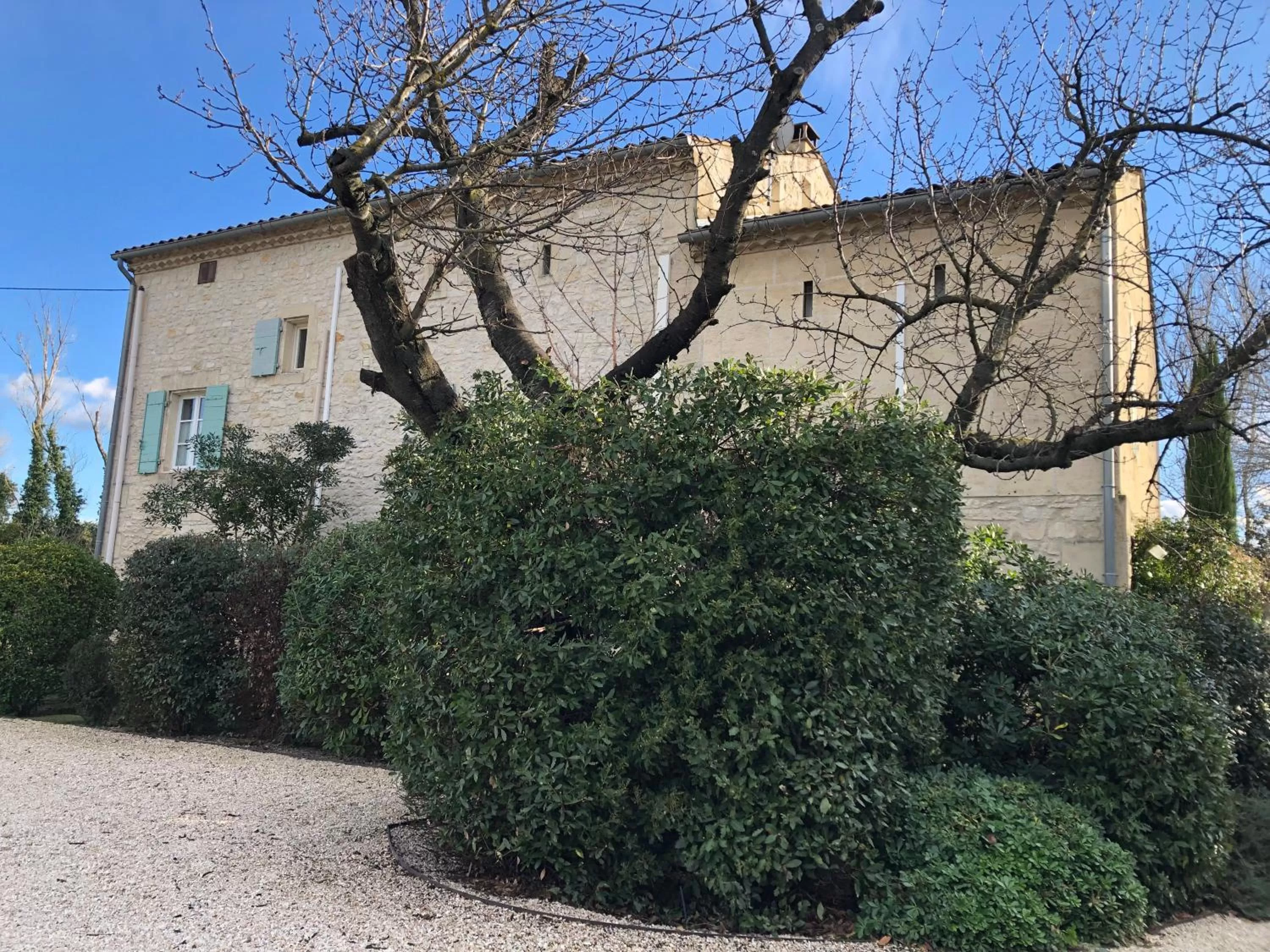 Property building in Mas Allard