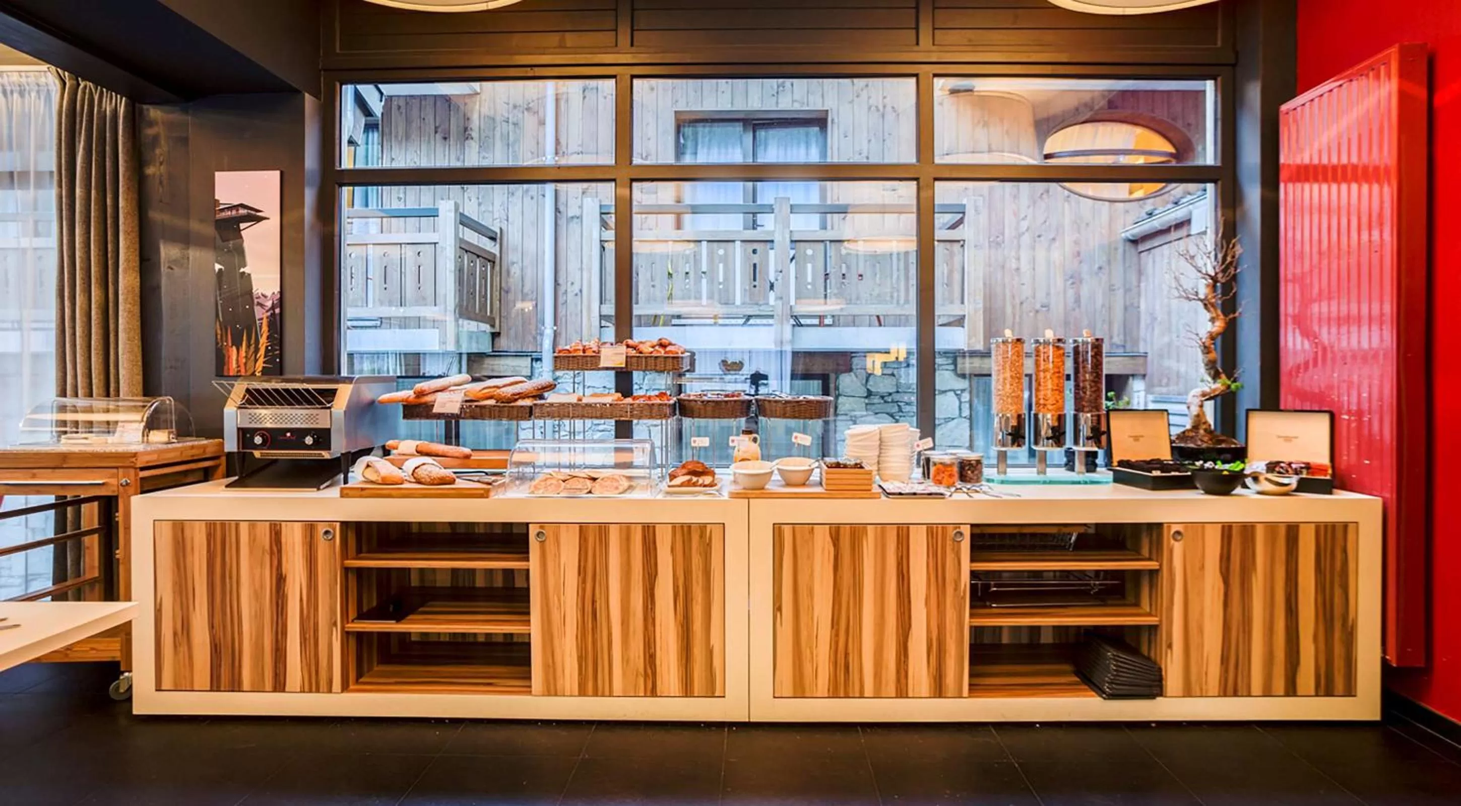 Restaurant/places to eat in Excelsior Chamonix Hôtel & Spa