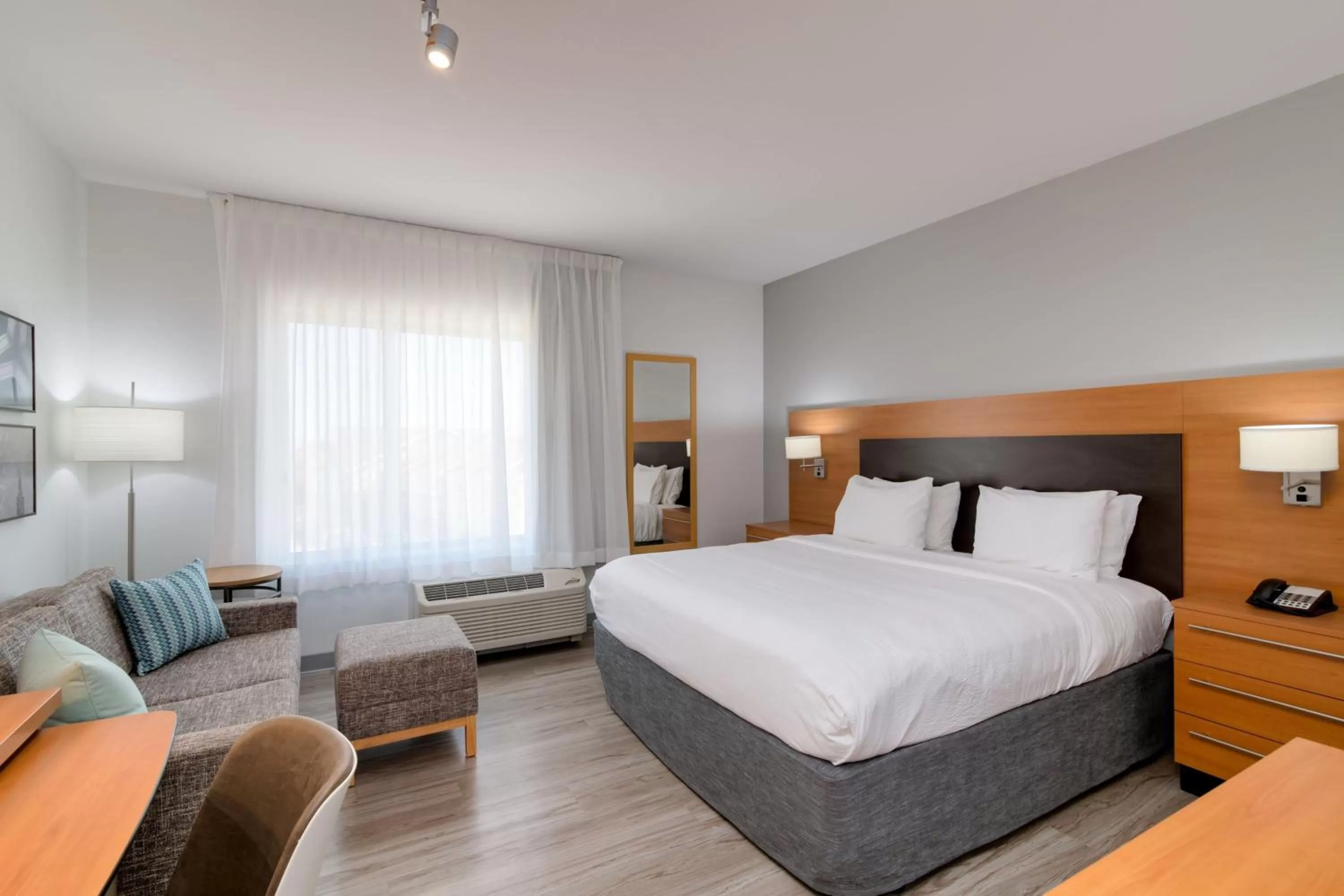 Bedroom, Bed in TownePlace Suites by Marriott Dallas McKinney