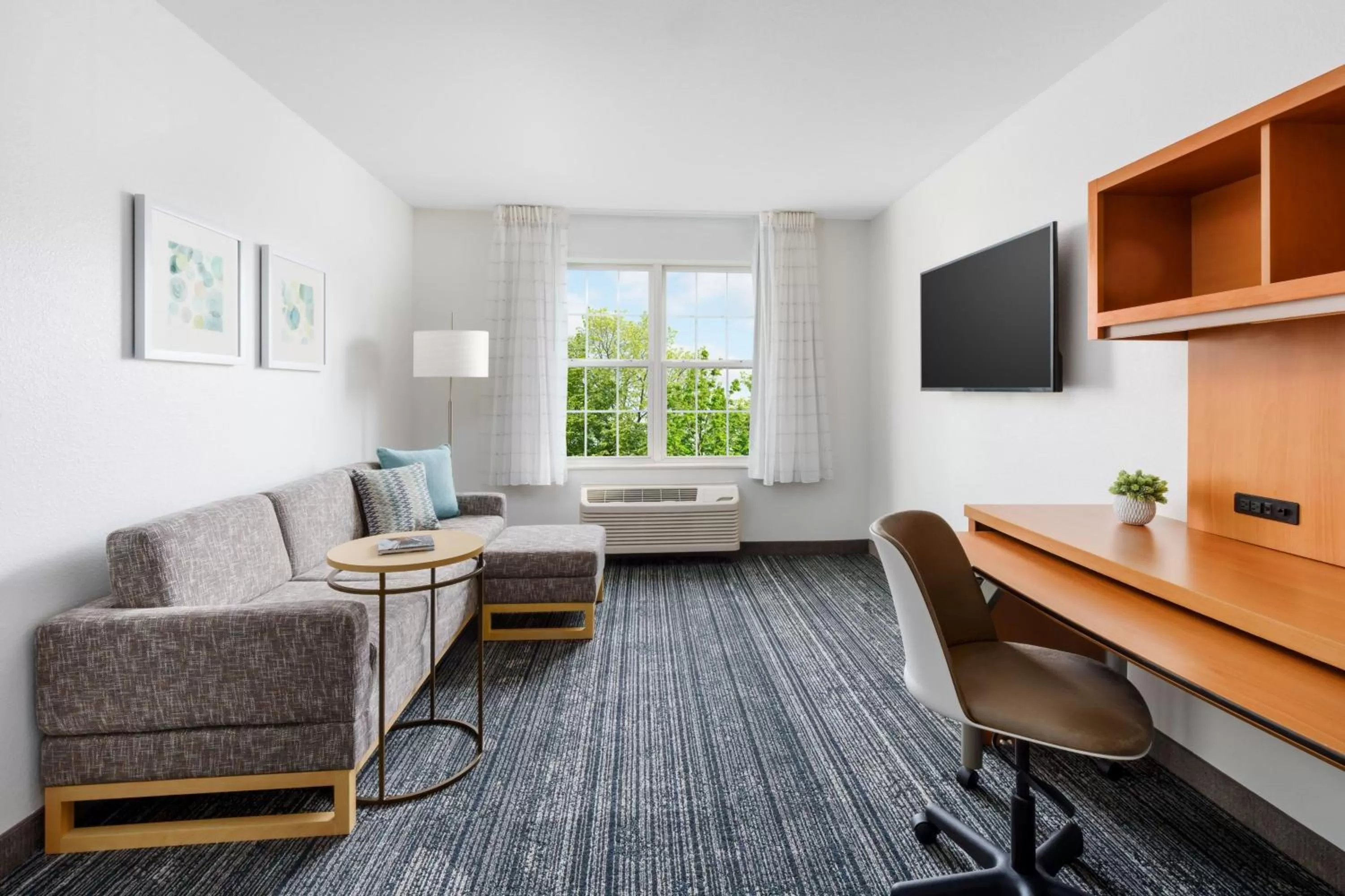 Bedroom in TownePlace Suites Manchester-Boston Regional Airport