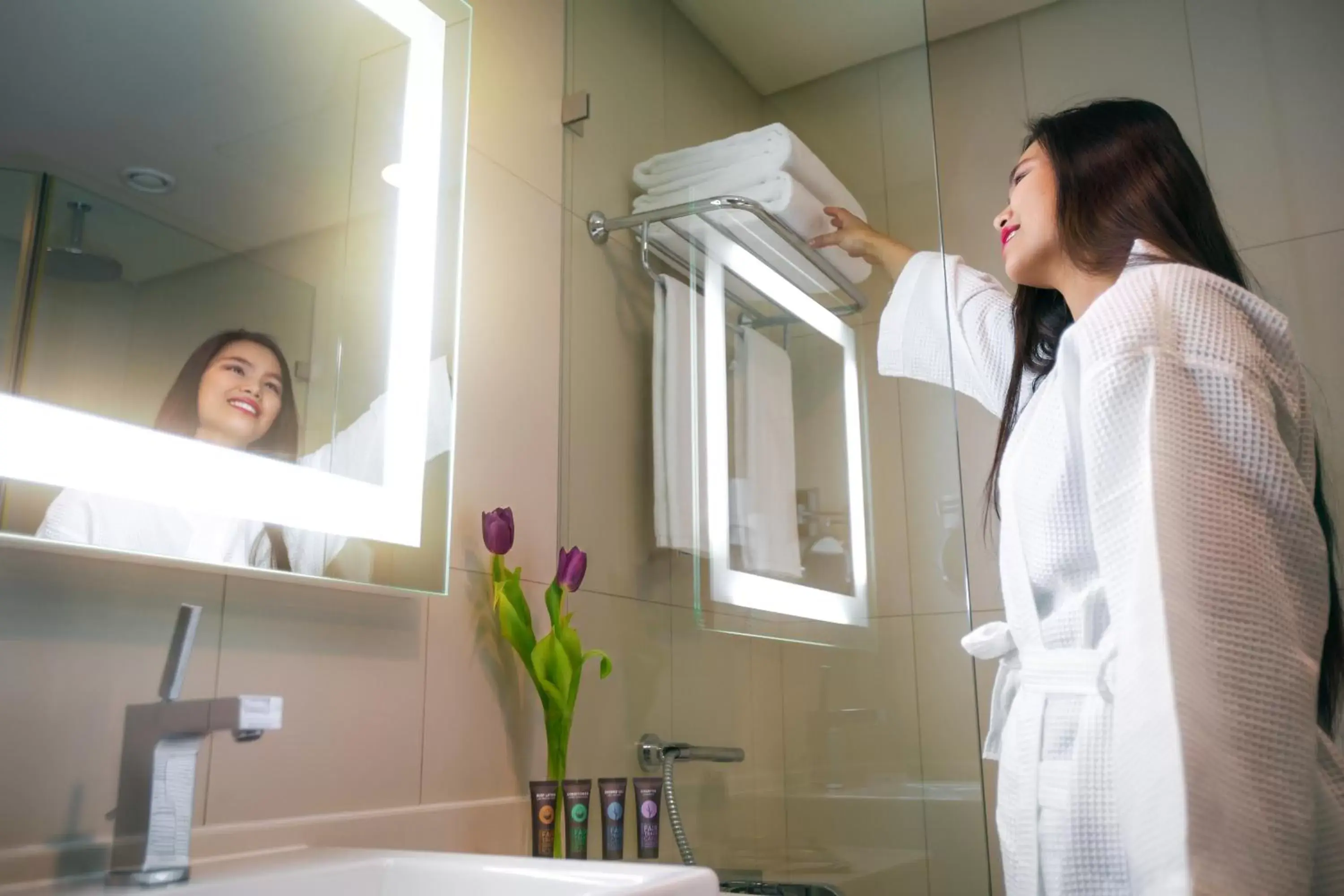 Apartment with Double and Single (Double+Extrabed) in Novotel Abu Dhabi Gate Apartment with Double and Single (Double+Extrabed) in Novotel Abu Dhabi Gate