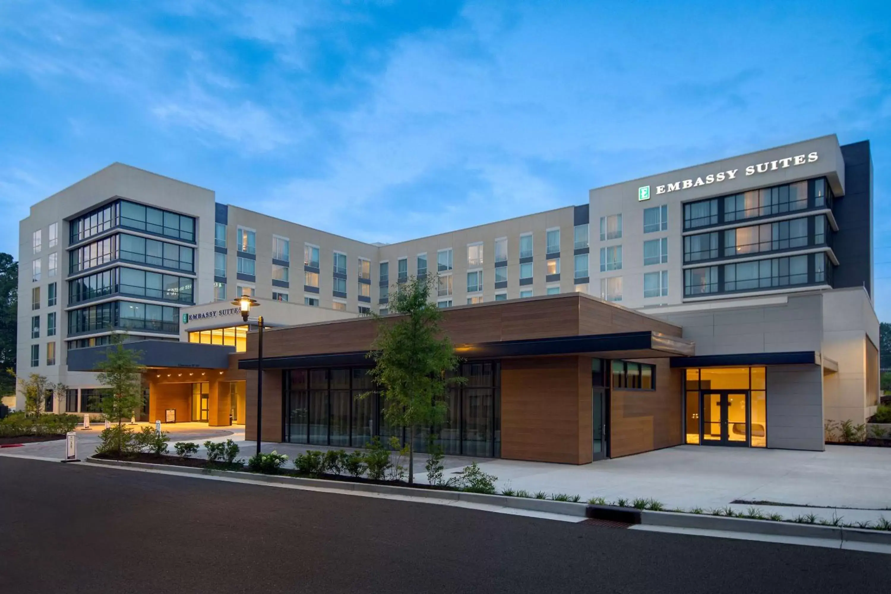 Embassy Suites By Hilton Alpharetta Halcyon Embassy Suites By Hilton Alpharetta Halcyon