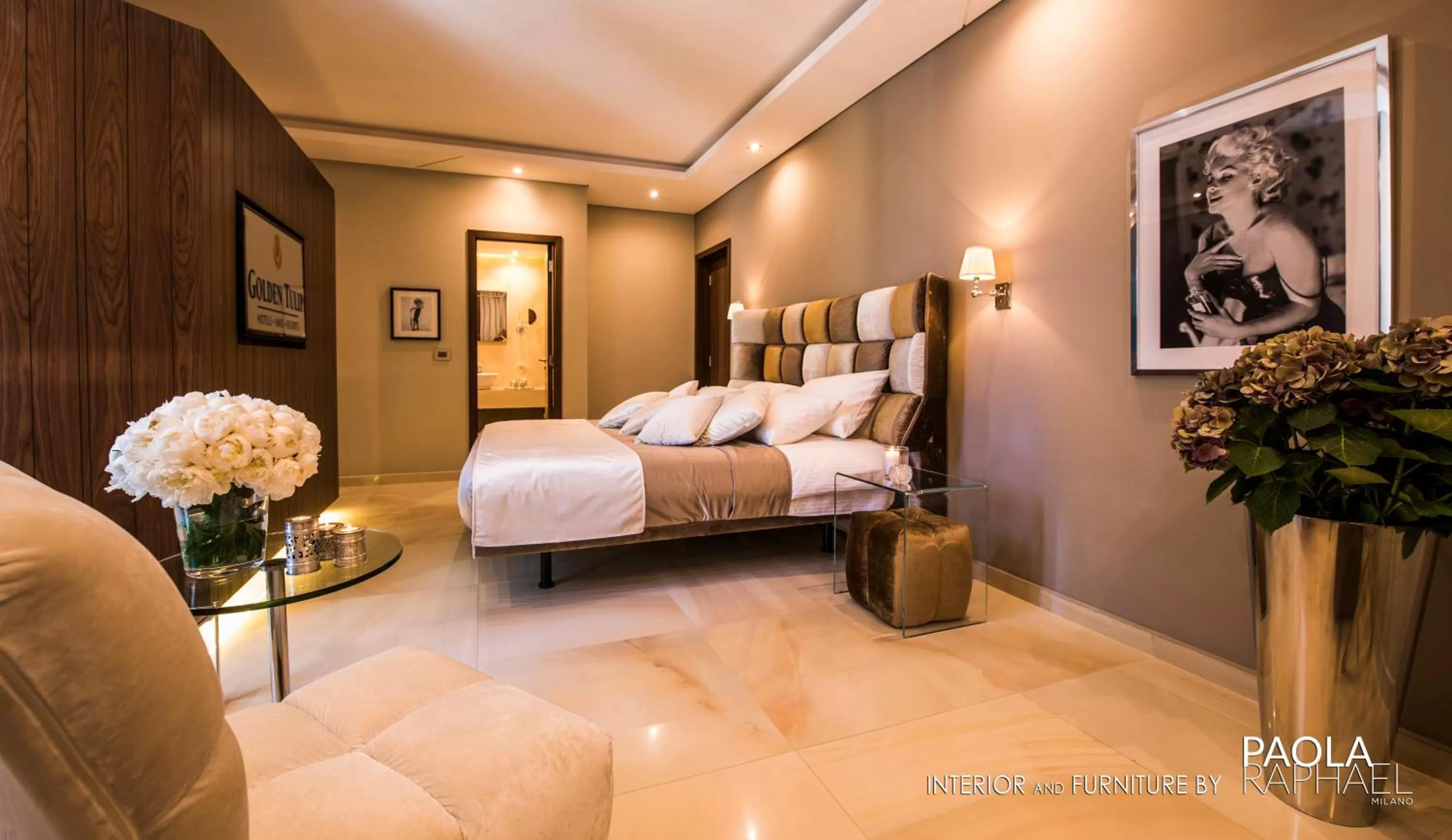 Photo of the whole room, Bed in Royal Tulip Achrafieh