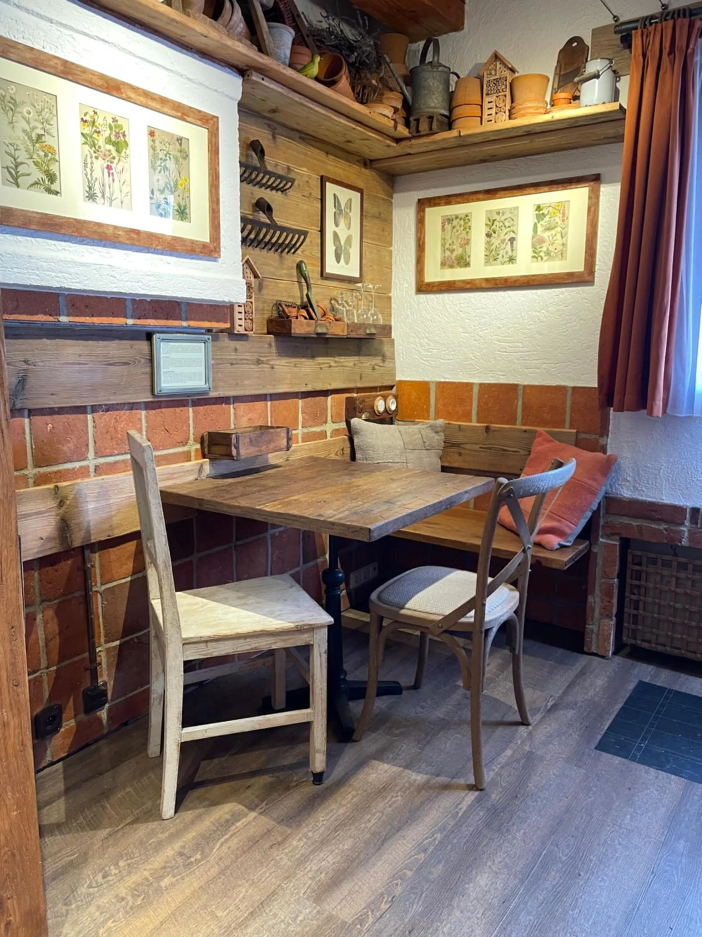 Romantik Hotel U Raka