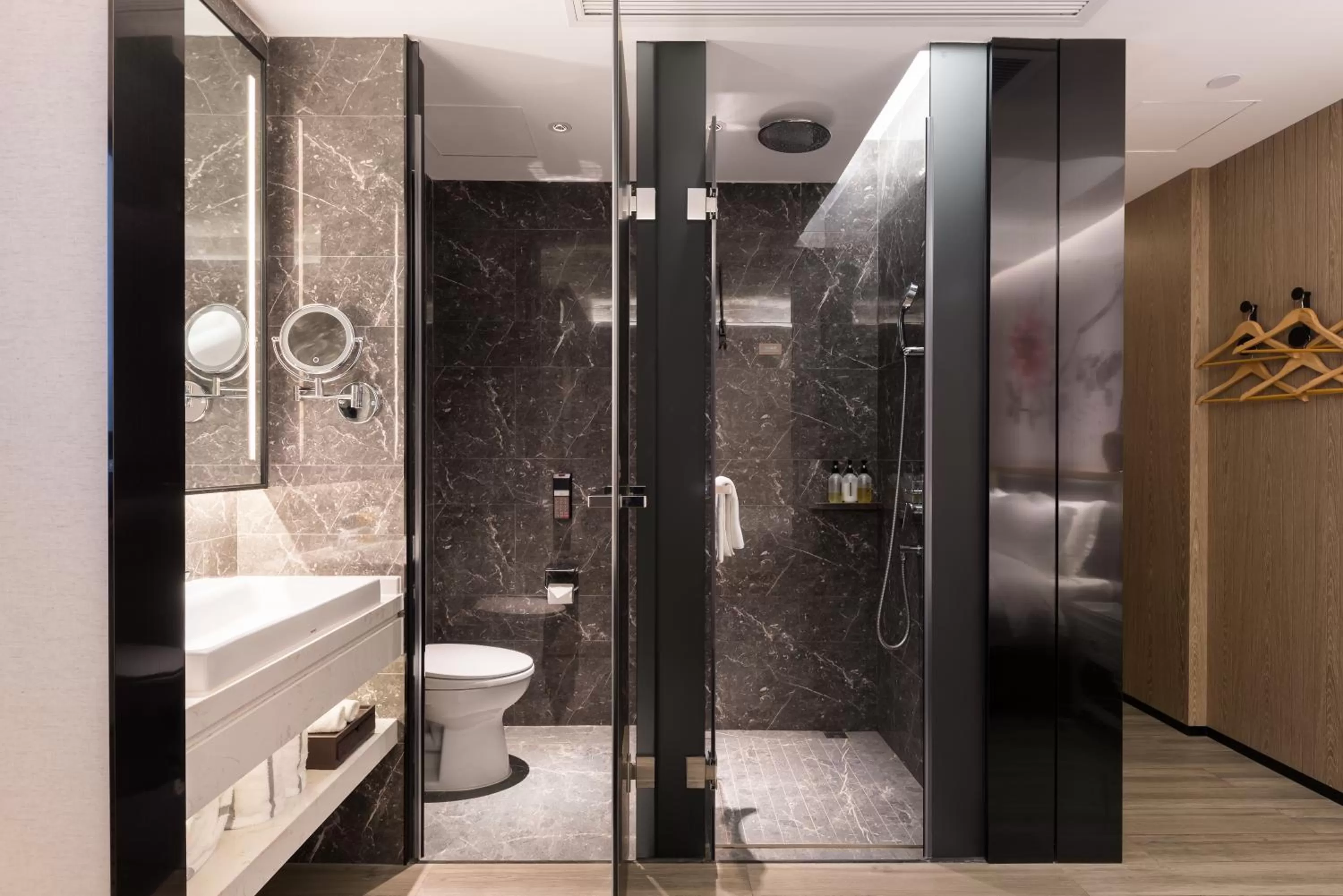 Shower in Paco Hotel Canton Tower Pazhou
