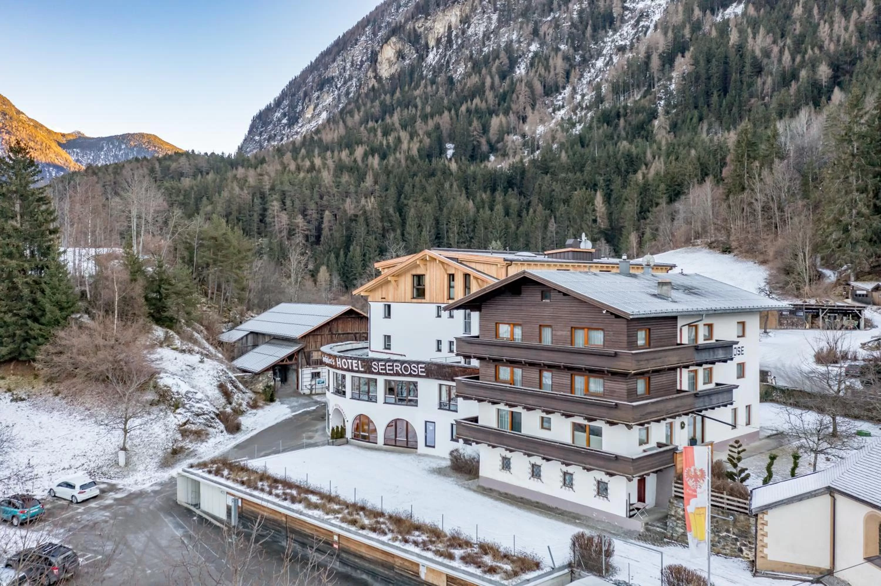 Property building, Winter in Seehüter's Hotel Seerose
