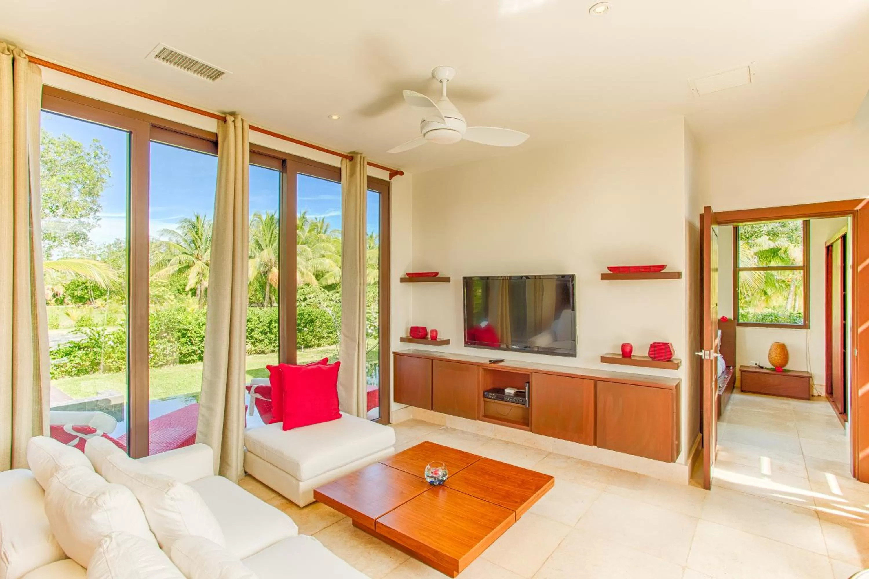 Day, Seating Area in Wild Orchid