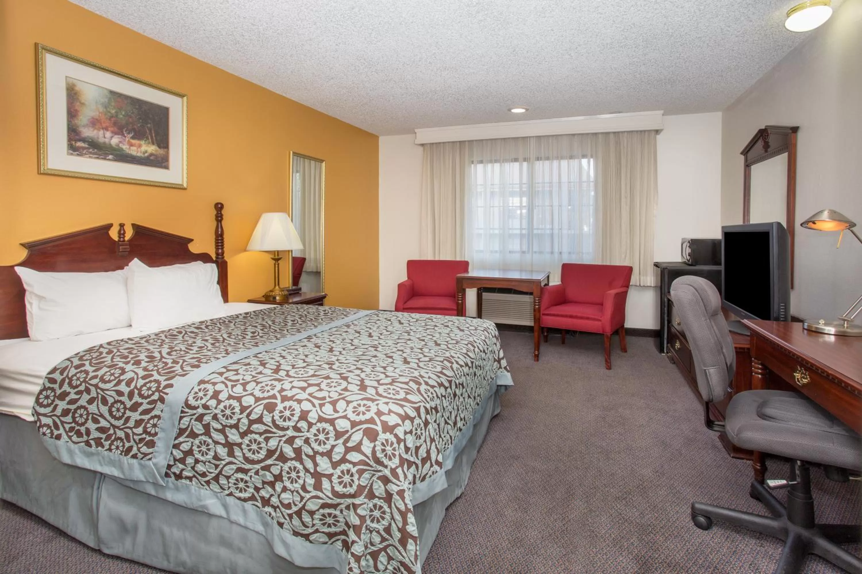 Bedroom, Bed in Days Inn by Wyndham Grand Junction