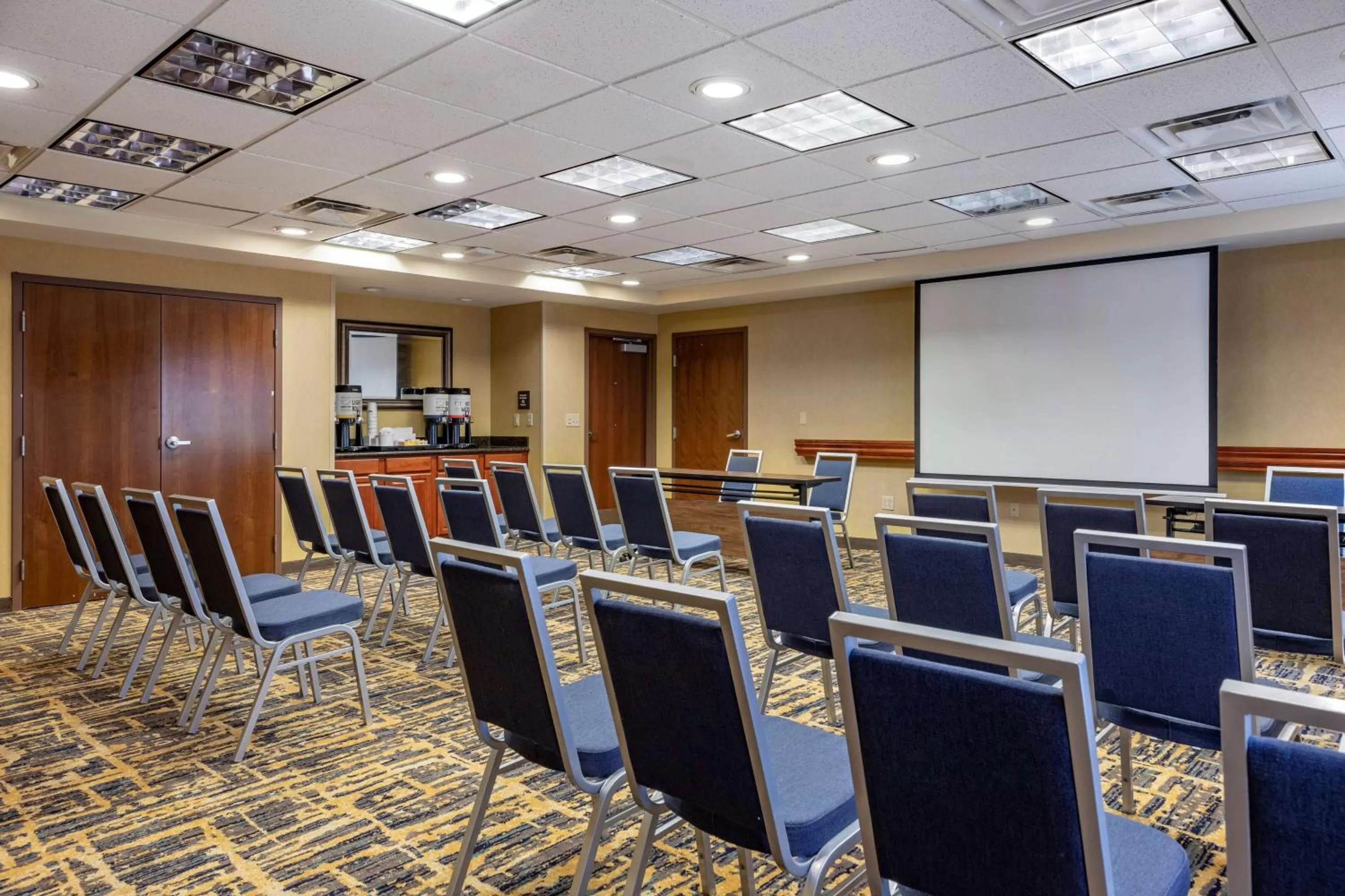 Meeting/conference room in Hampton Inn Norco/Corona