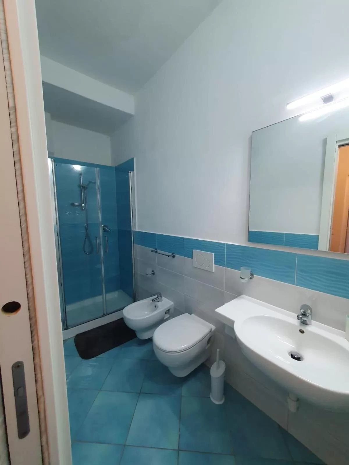 Toilet in Hotel Mareluna Ischia