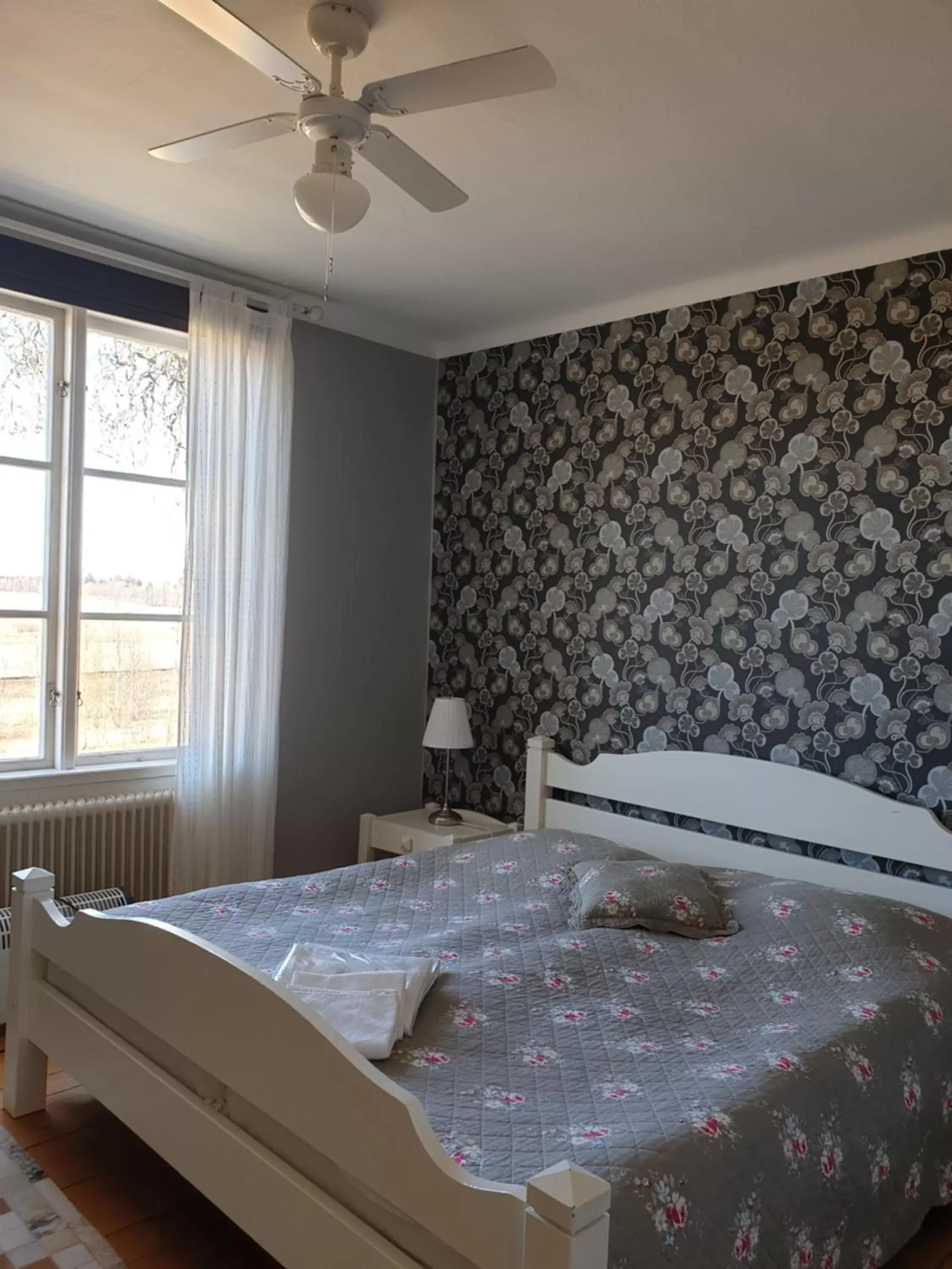 Double Room with Shared Bathroom in Nya Strandgårdens Wärdshus Double Room with Shared Bathroom in Nya Strandgårdens Wärdshus